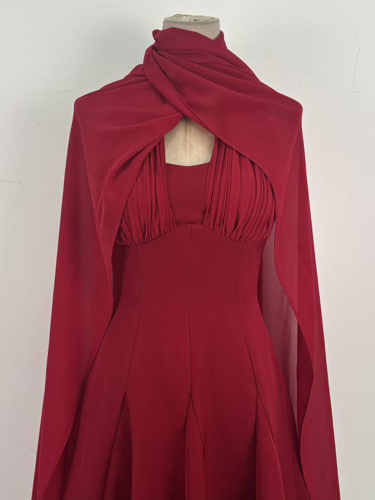 TWOTWINSTYLE Backless High Waist Elegant Camisole Dress