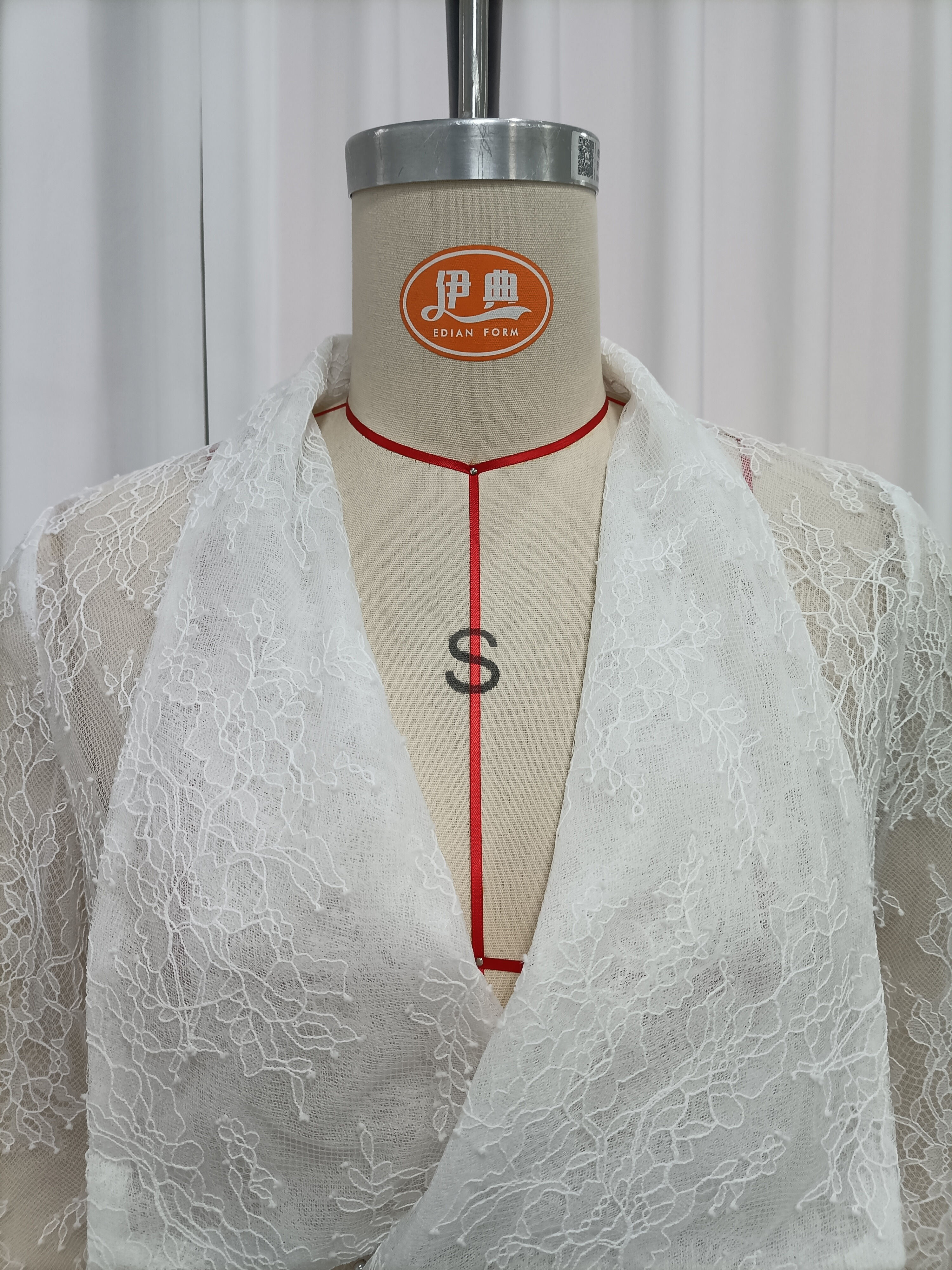 TWOTWINSTYLE Lapel Patchwork Lace Tunic Fashion Dress