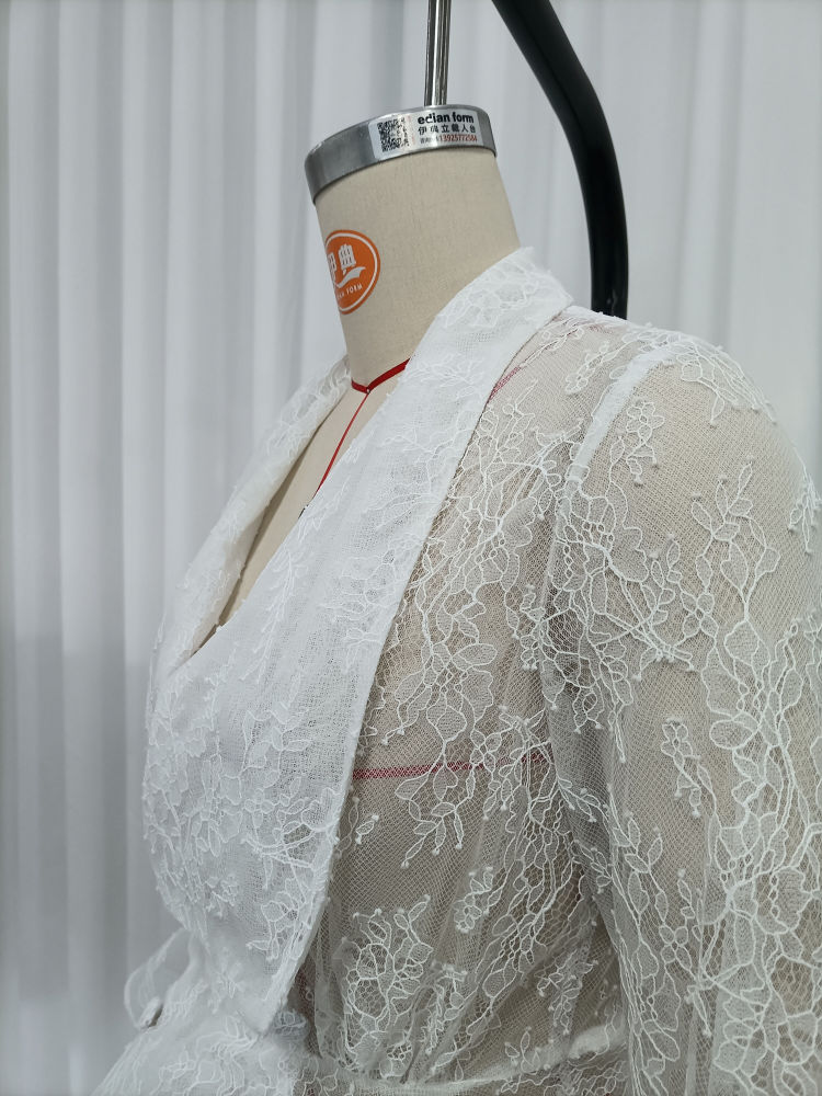 TWOTWINSTYLE Lapel Patchwork Lace Tunic Fashion Dress