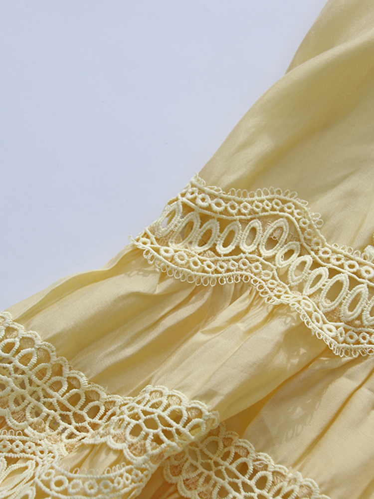 TWOTWINSTYLE V Neck Hollow Out Bell Sleeve Spliced Lace Vintage Dress