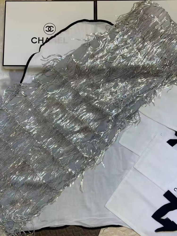 TWOTWINSTYLE Off Shoulder Spliced Sequins High Waist Fashion Dress