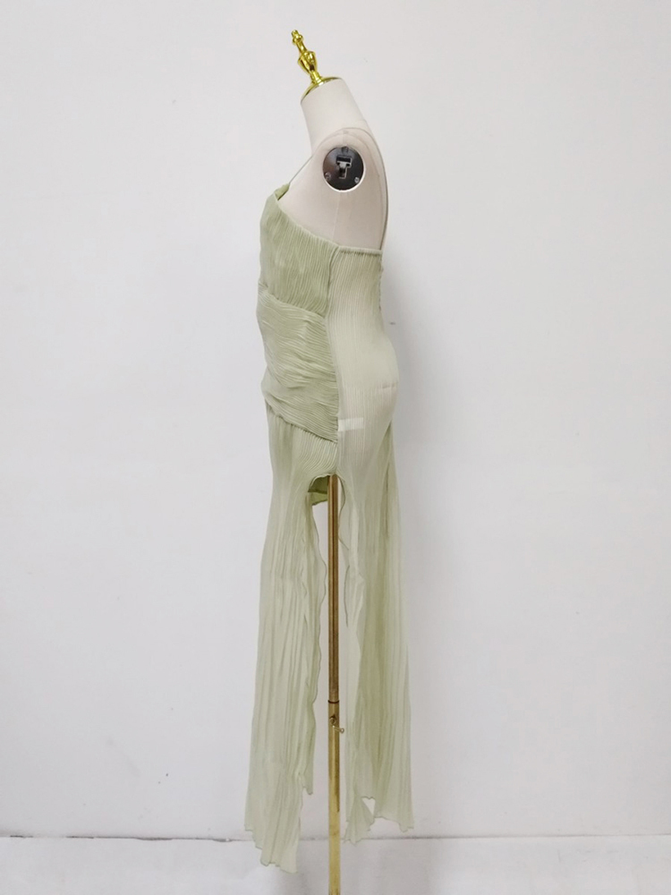 TWOTWINSTYLE Deep V Neck High Waist Pleated Fashion Dress
