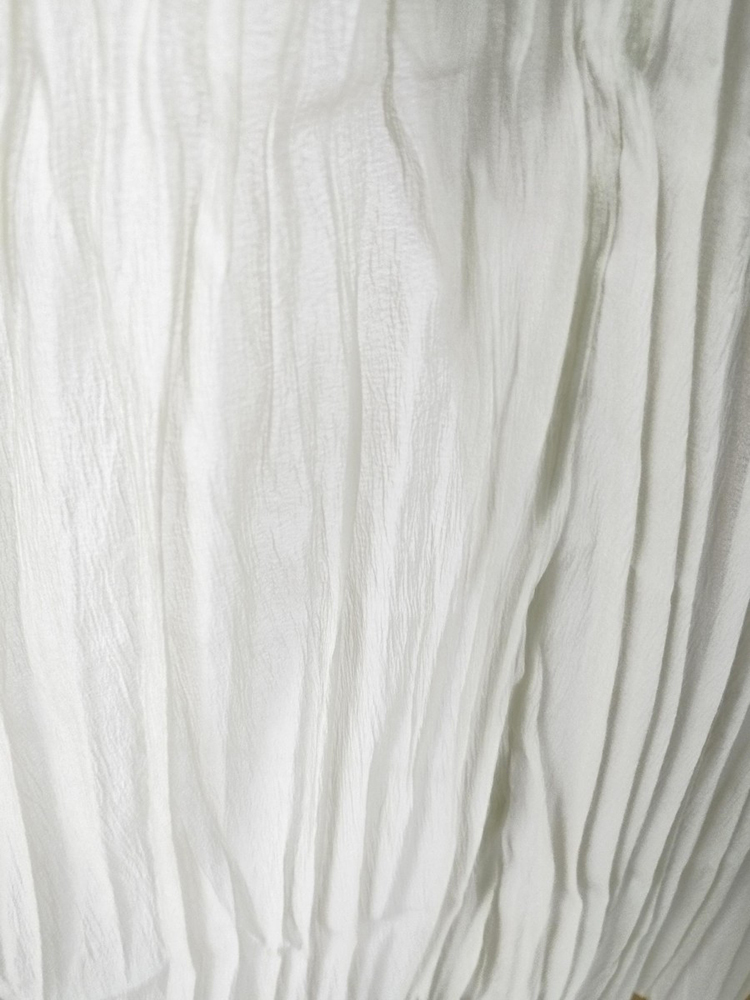 TWOTWINSTYLE Deep V Neck High Waist Pleated Fashion Dress