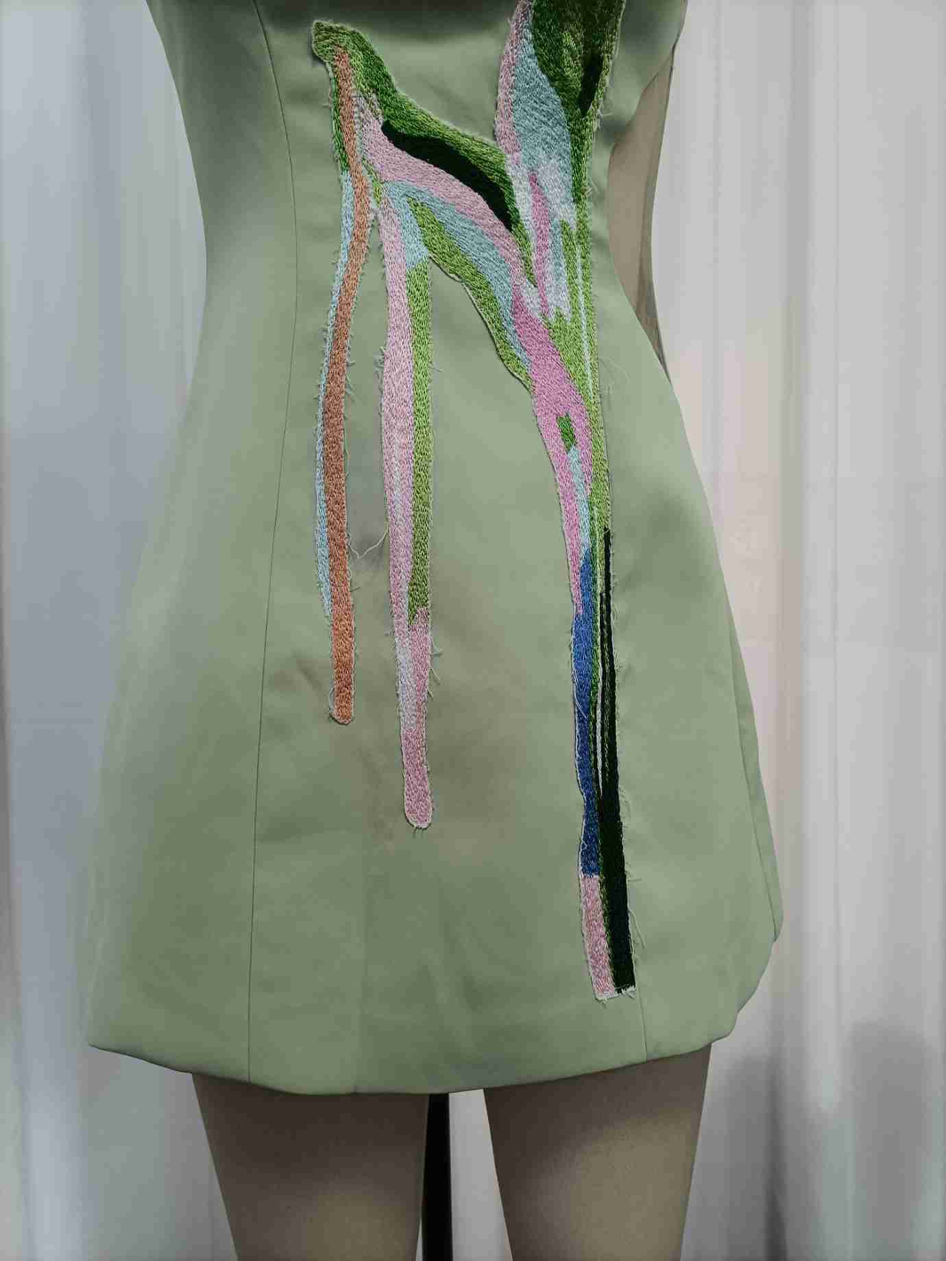 TWOTWINSTYLE Off Shoulder Patchwork Embroidery Elegant Dress