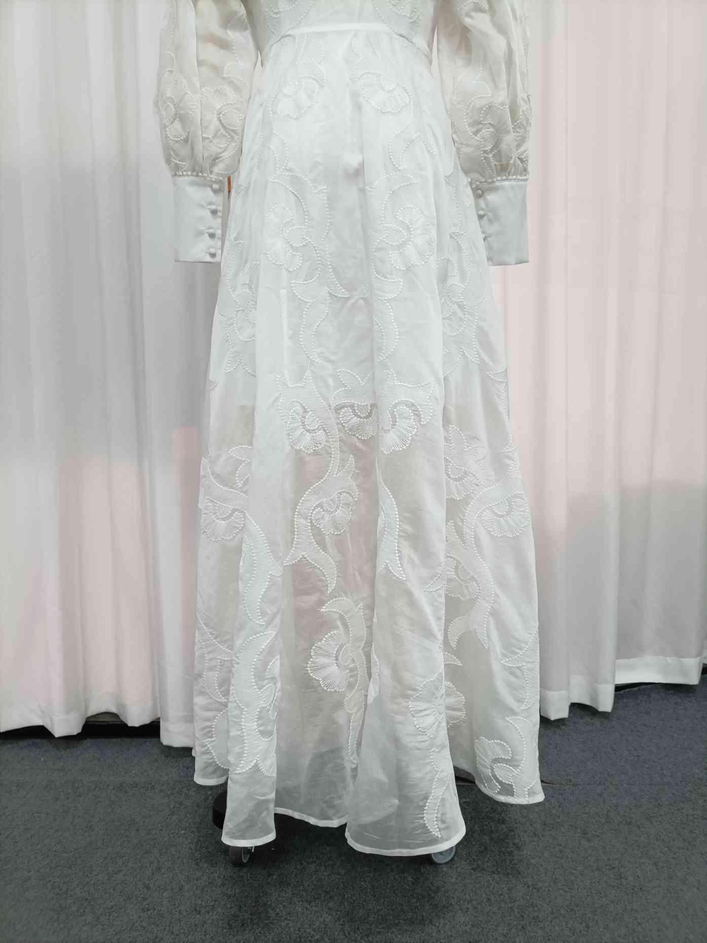 TWOTWINSTYLE Solid V Neck Long Sleeve Print Elegant Dress