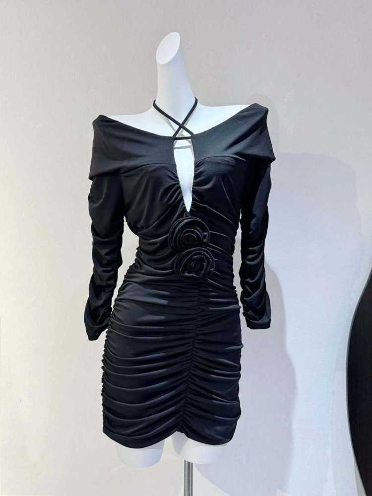 TWOTWINSTYLE Spliced 3D Flower Hollow Out Pleated Fashion Dress