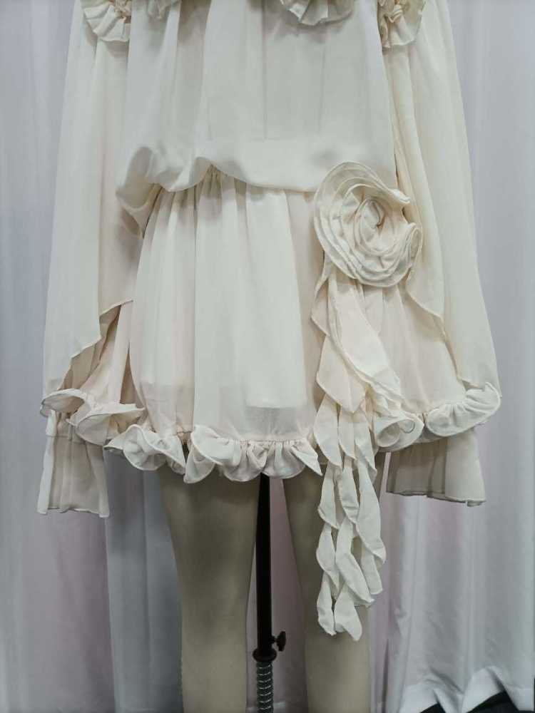 TWOTWINSTYLE Off Shoulder Spliced 3D Flower Top High Waist Skirt Elegant Set
