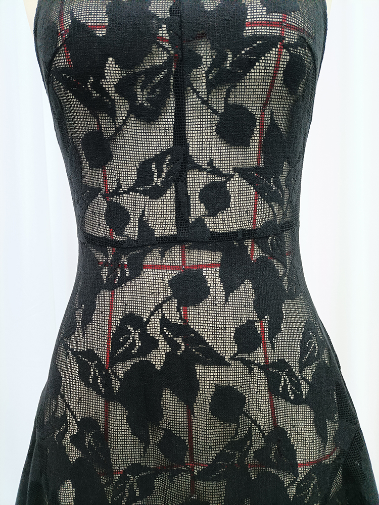TWOTWINSTYLE Round Neck Off Shoulder Mesh Appliques Maix Dress