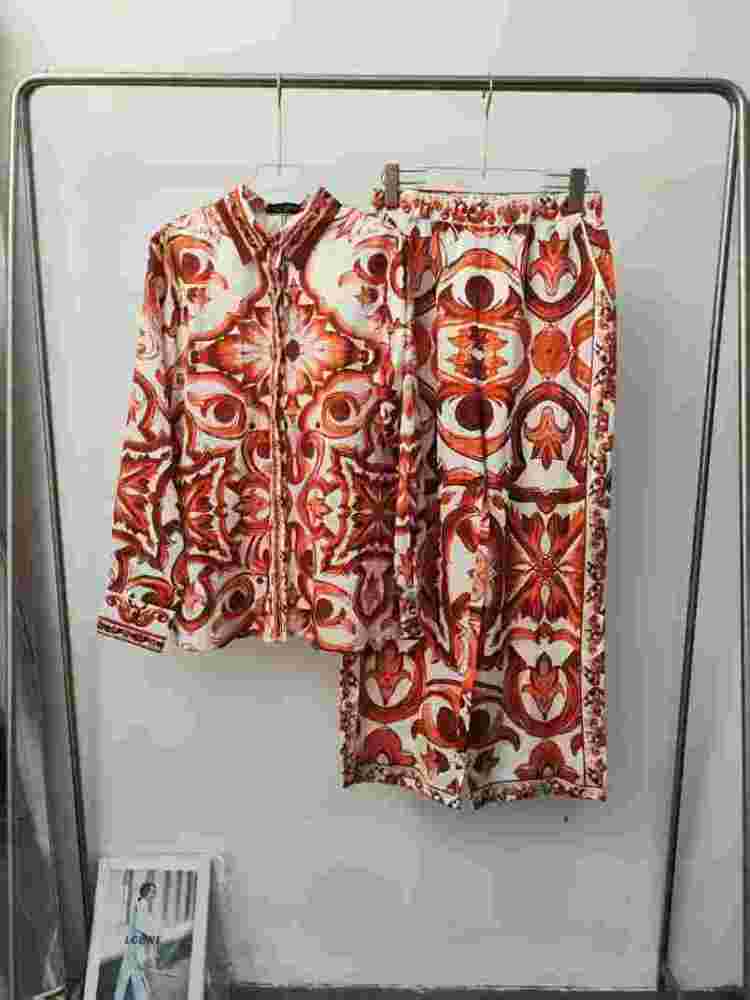 TWOTWINSTYLE Stand Collar Hit Color Long Sleeve Coat Wide Leg Pants Desig Set