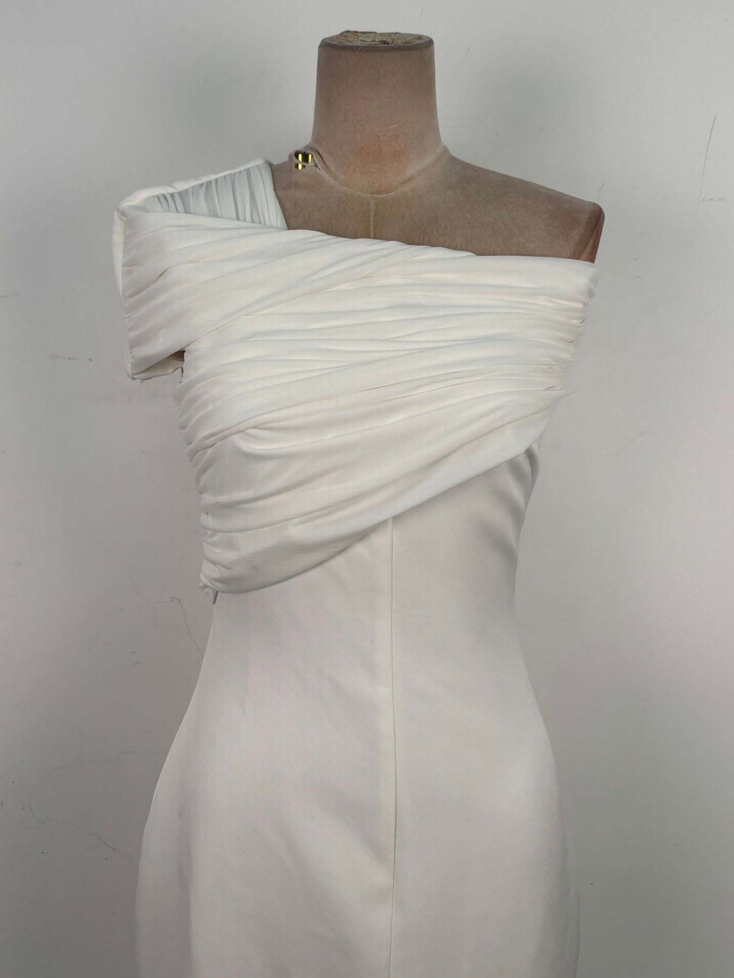TWOTWINSTYLE Solid Off Shoulder Slit Pleated Tunic Desig Dress