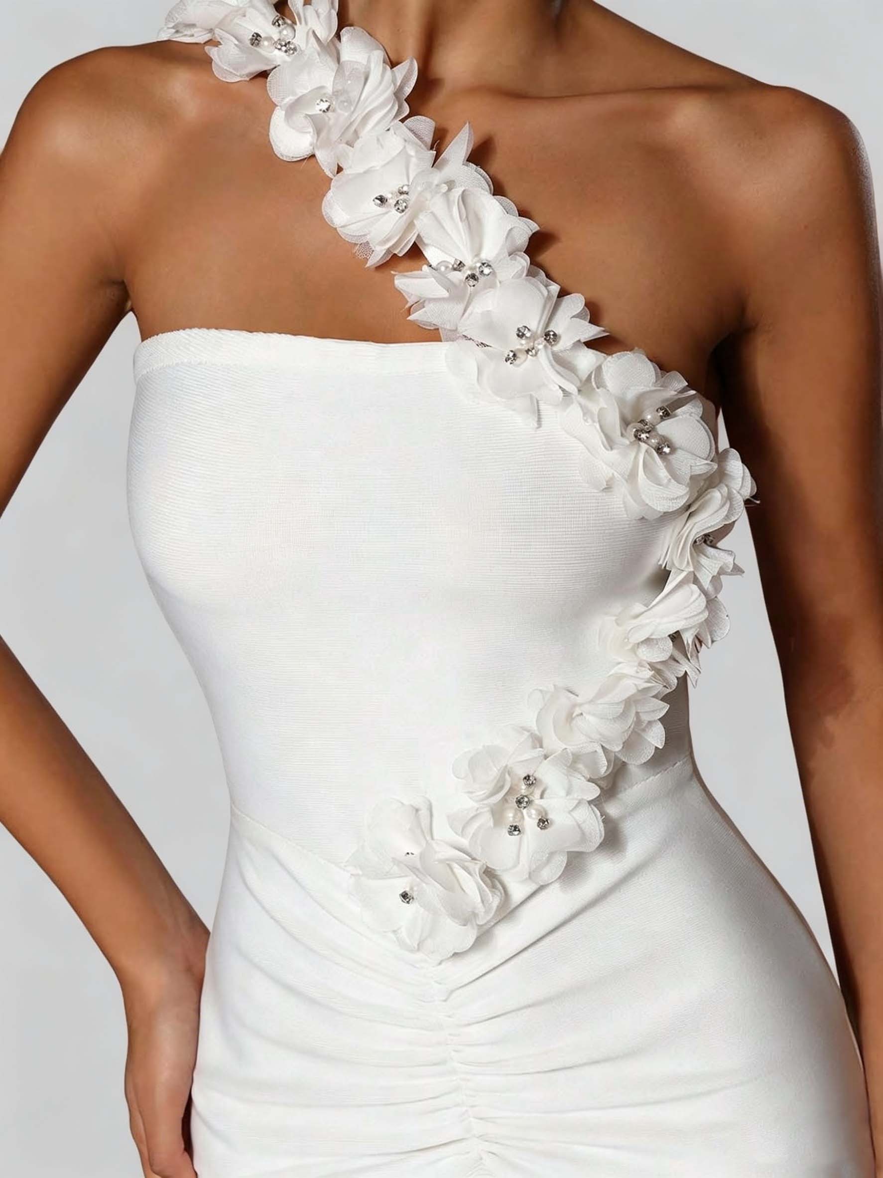 TWOTWINSTYLE Off Shoulder Pleated Patchwork 3D Flower Fashion Dress