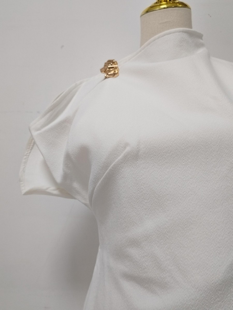 TWOTWINSTYLE High Neck Asymmetrical Spliced Metal Buckle Chic Dress