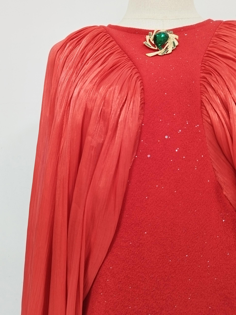 TWOTWINSTYLE Round Neck Spliced Sequins Pleated Chic Dress