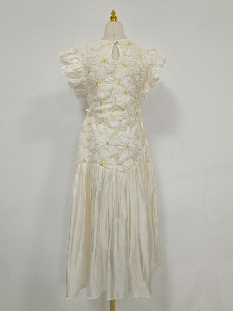 TWOTWINSTYLE Ruffled Sleeves Appliques Patchwork Lace Up Midi Dress