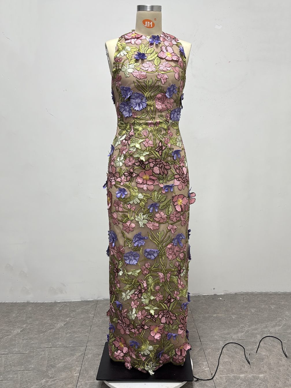 TWOTWINSTYLE Backless Patchwork Appliques High Waist Chic Dress