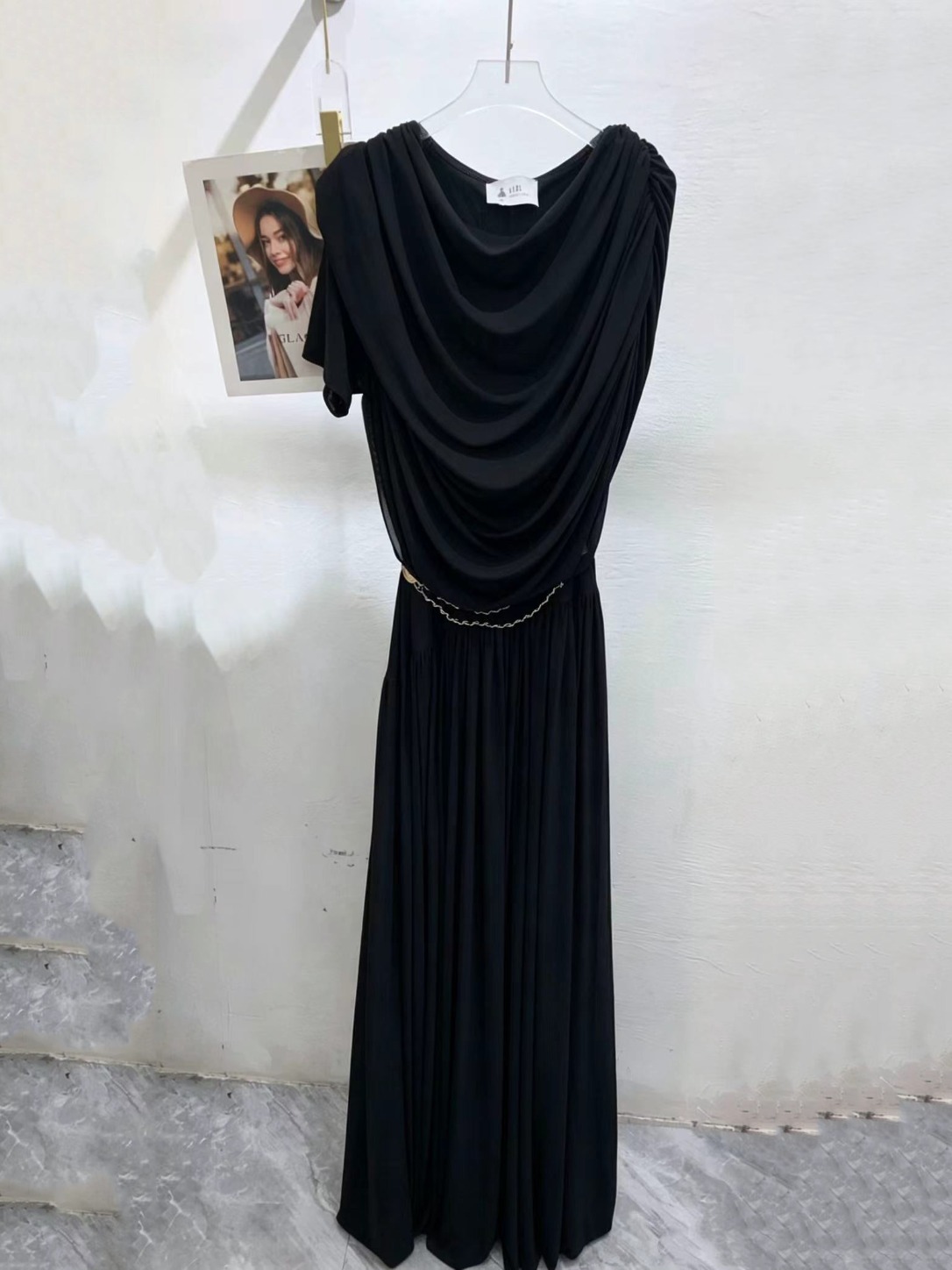 TWOTWINSTYLE Irregular Sleeve Pleated Tunic Fashion Dress