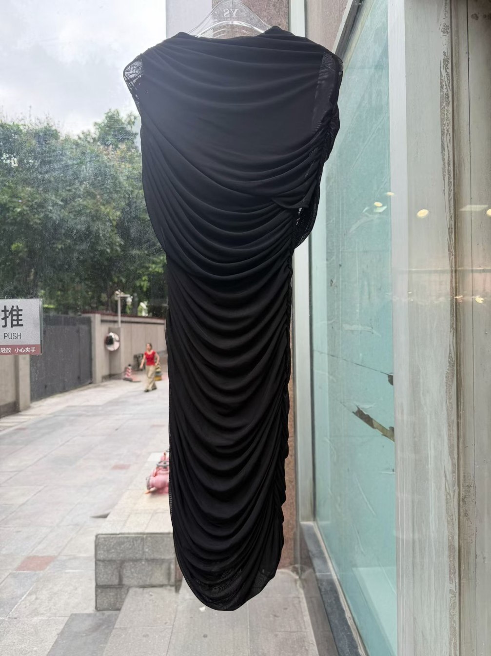 TWOTWINSTYLE Solid Irregular Sleeve High Waist Pleated Design Dress