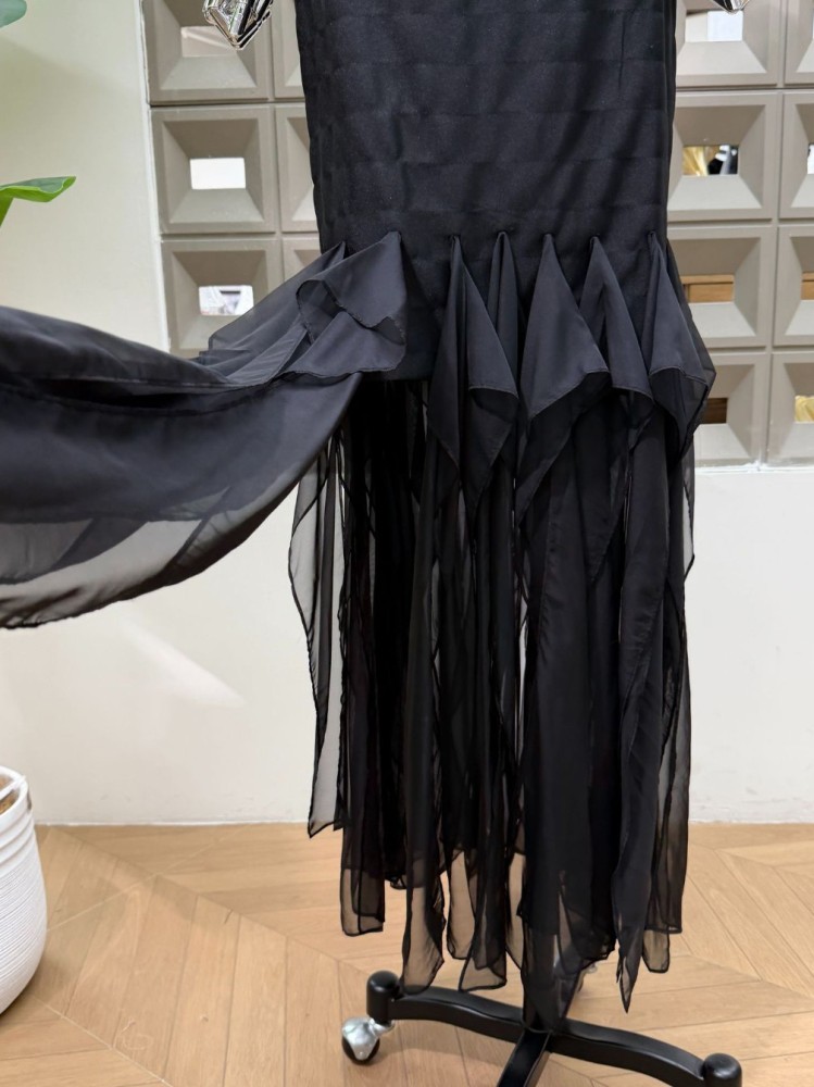 TWOTWINSTYLE Solid Spliced Mesh Elegant Halter Neck Dress