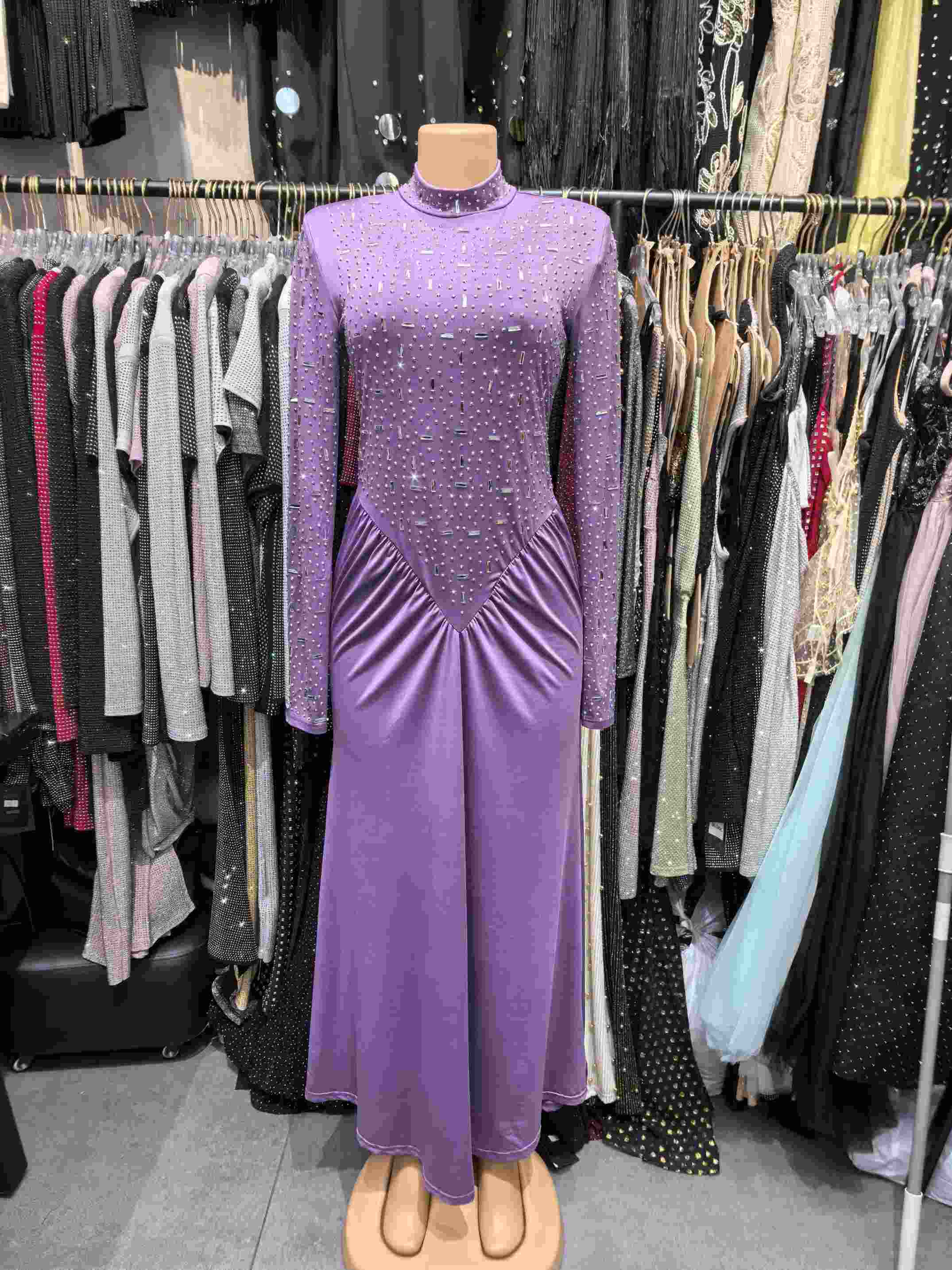 TWOTWINSTYLE High Neck Rhinestone Mesh Spliced Ruched Midi Dress