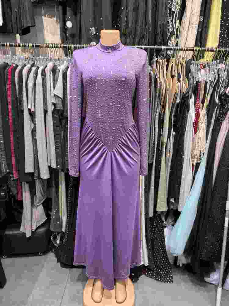 TWOTWINSTYLE High Neck Rhinestone Mesh Spliced Ruched Midi Dress