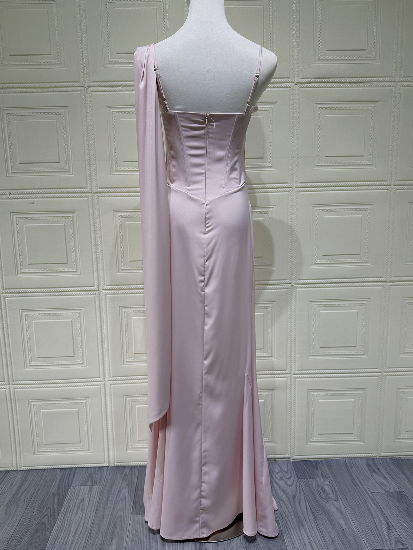 TWOTWINSTYLE 3D Flower Off One Shoulder Pleated Mermaid Maxi Dress