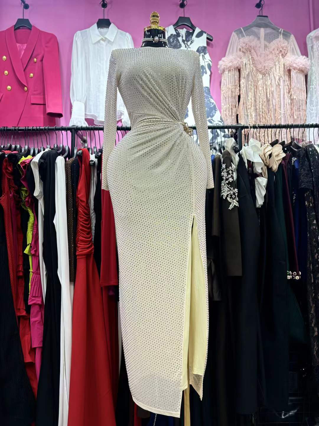TWOTWINSTYLE Round Neck Patchwork Diamond Side Split Vintage Dress