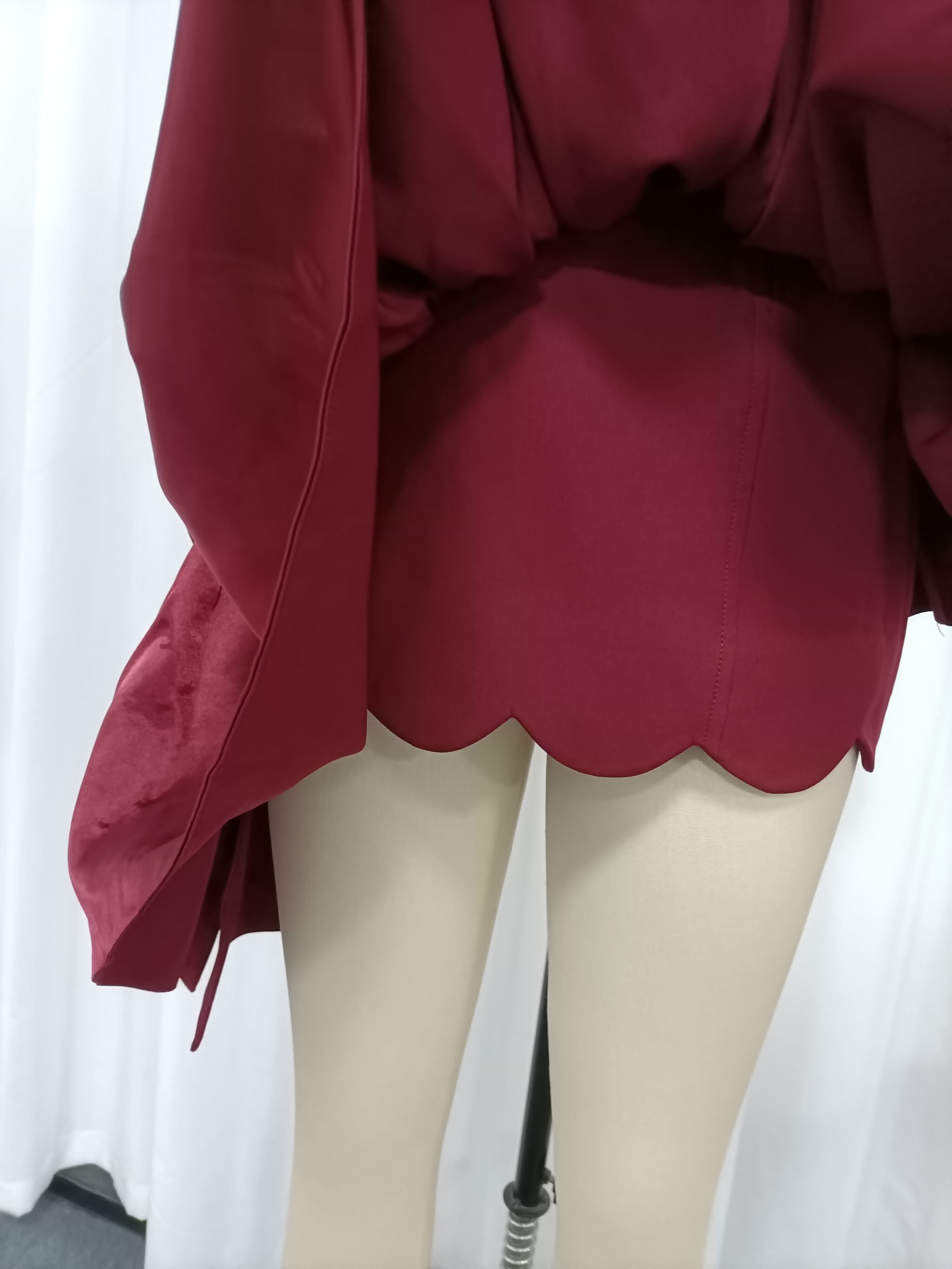 TWOTWINSTYLE Off Shoulder Asymmetrical Hem Design Dress