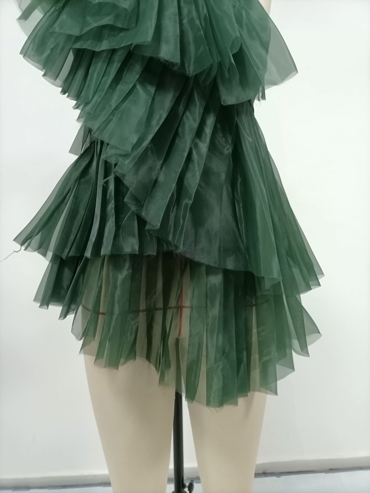 TWOTWINSTYLE Asymmetrical Pearl Halter Tulle Ruffle Shirt