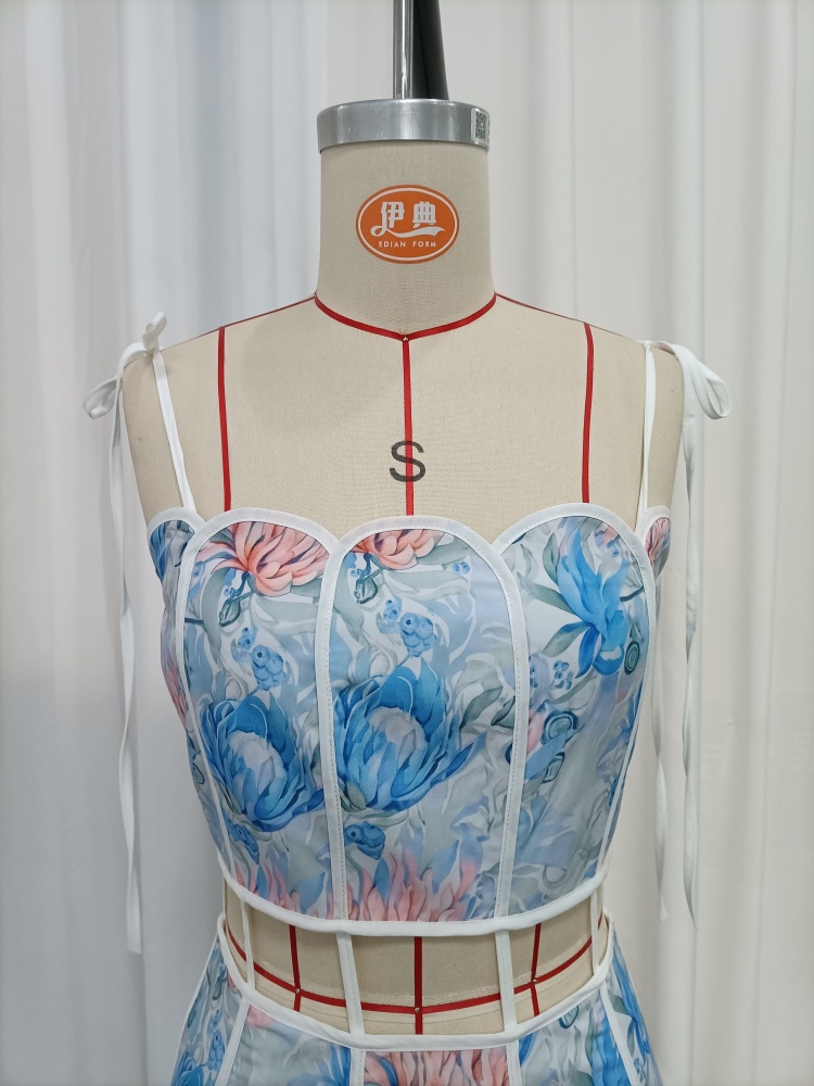 TWOTWINSTYLE Spliced Print Hollow Out Design Camisole Dress