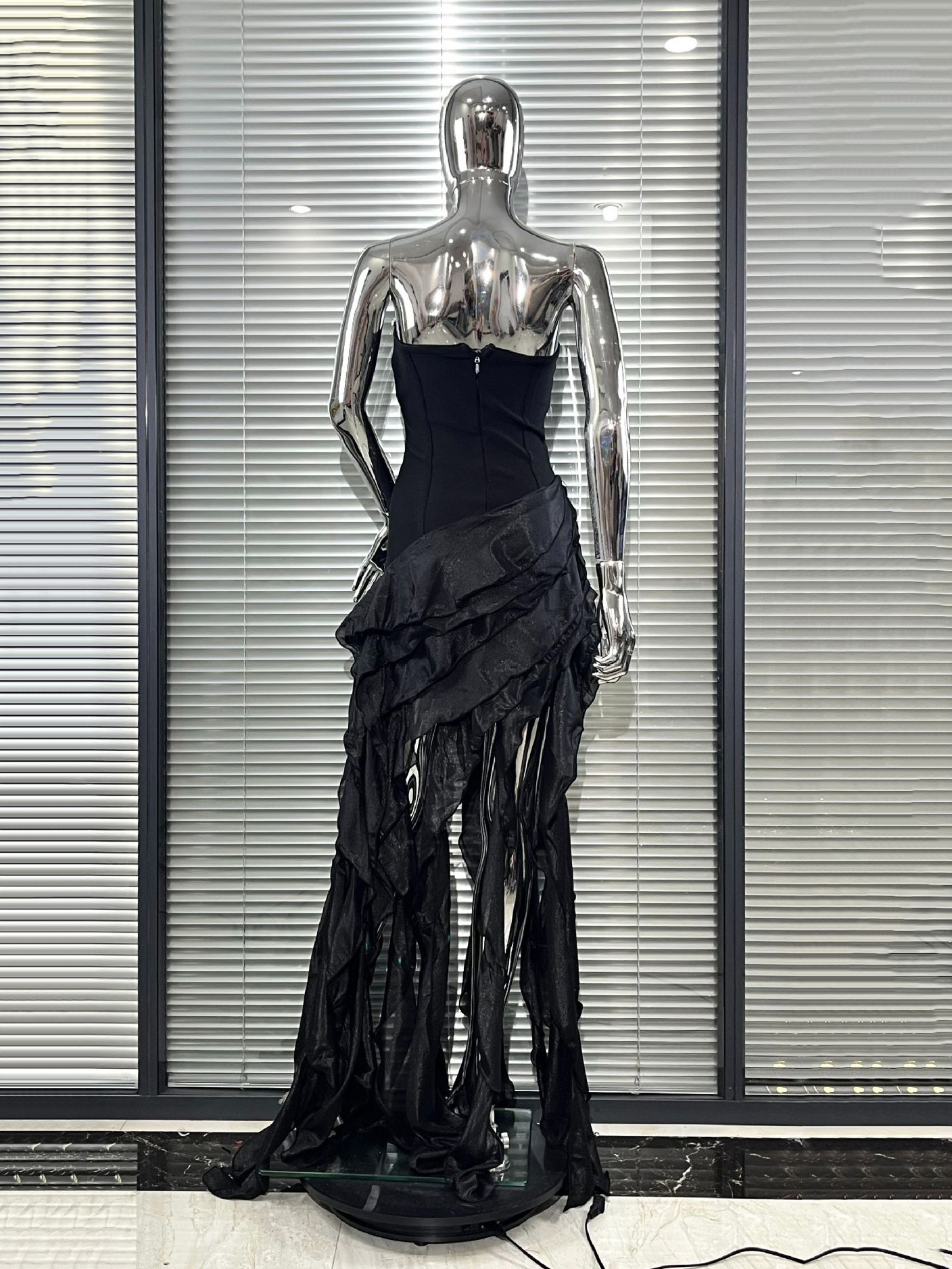 TWOTWINSTYLE Off Shoulder Corset Asymmetrical Ruffle Design Dress