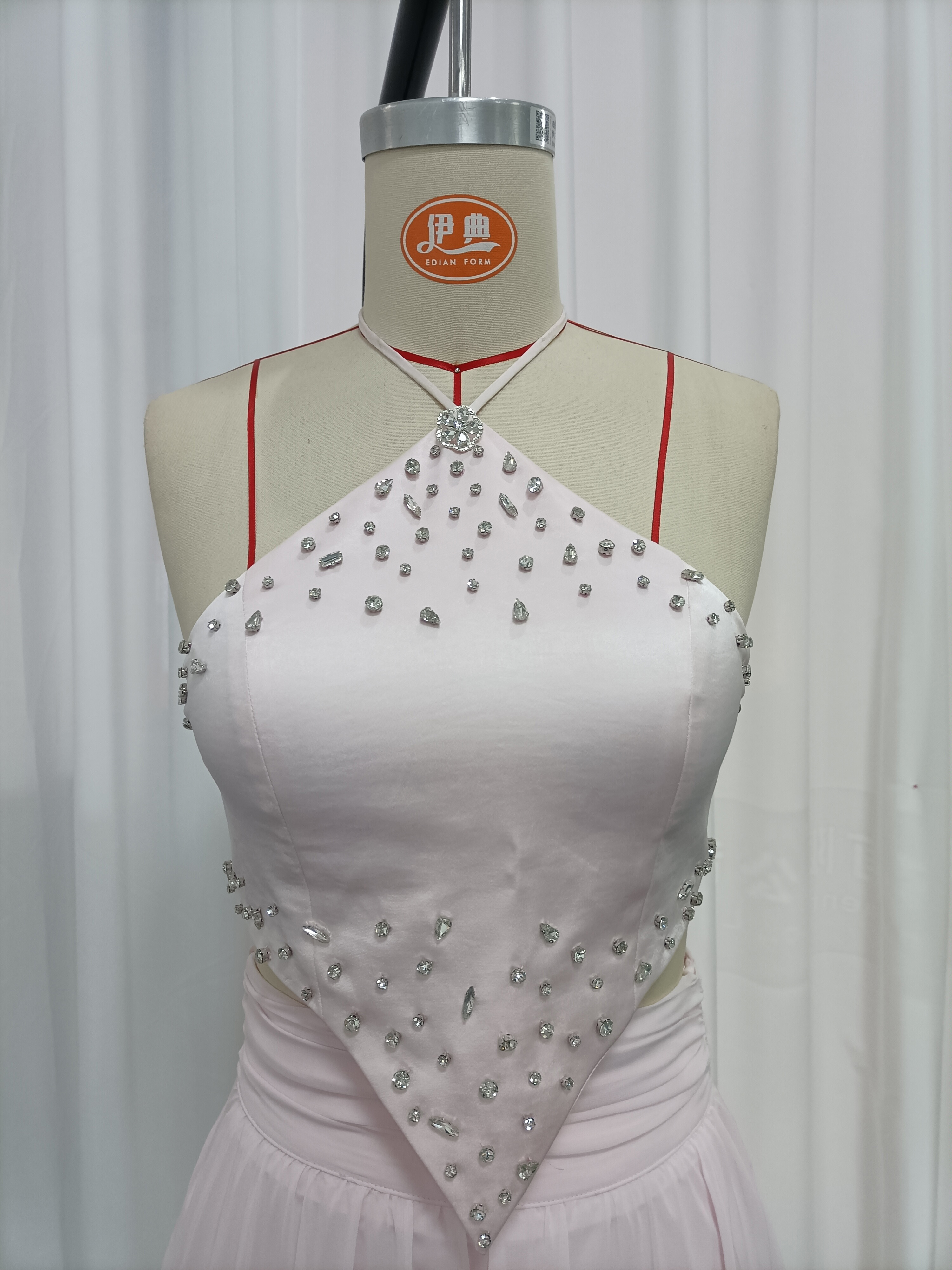 TWOTWINSTYLE Off Shoulder Spliced Diamond Tunic Skirt Chic Dress