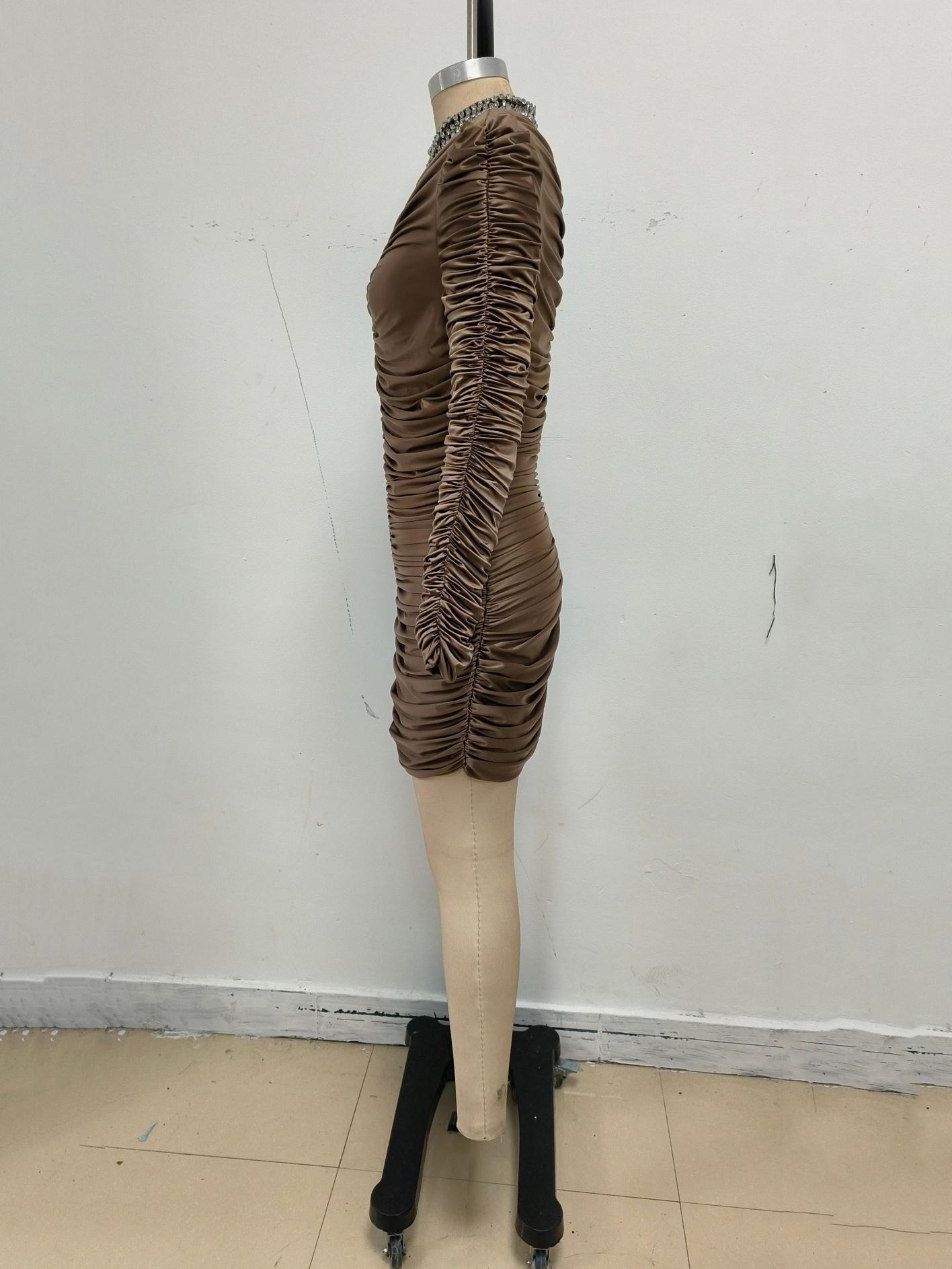 TWOTWINSTYLE Patchwork Diamond Long Sleeve Pleated Chic Dress