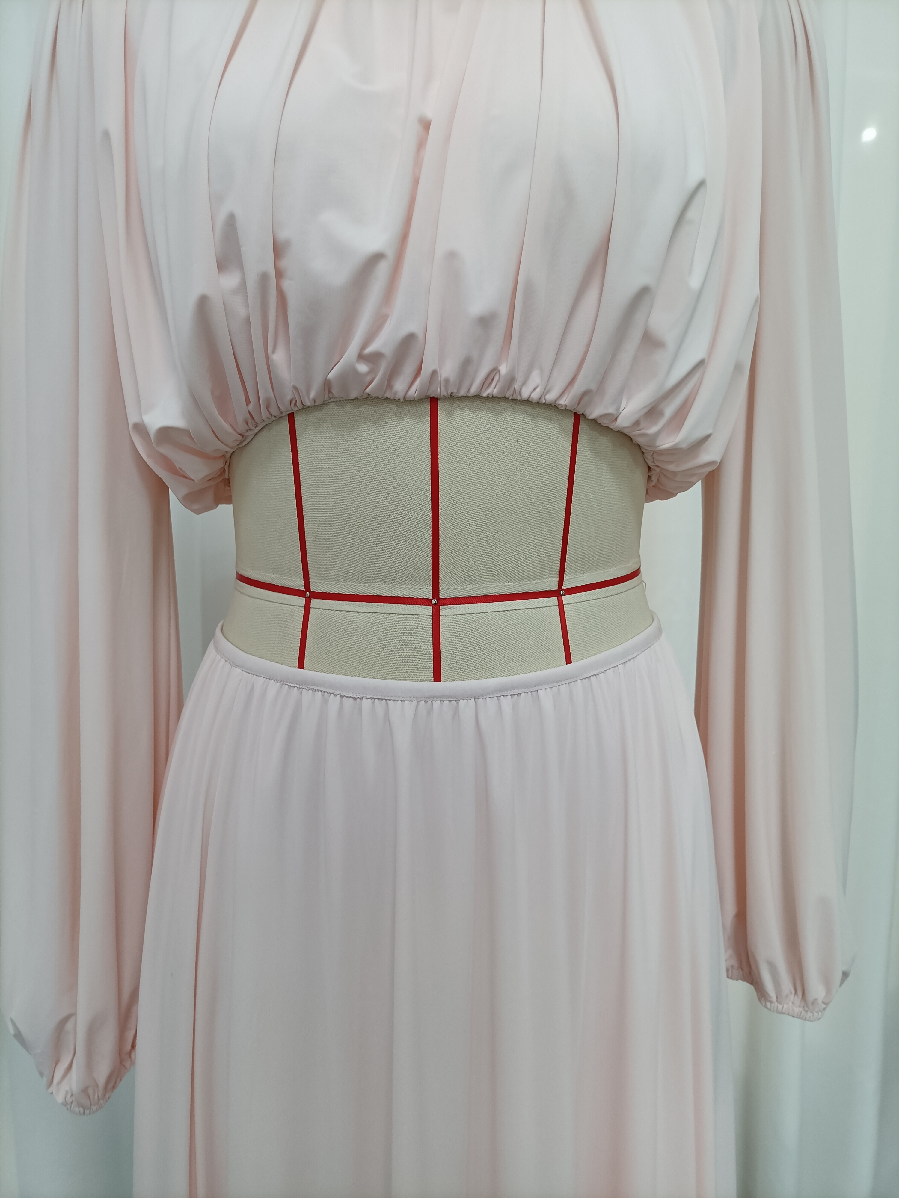 TWOTWINSTYLE Round Neck Long Sleeve Crop Top High Waist Skirt Fashion Set