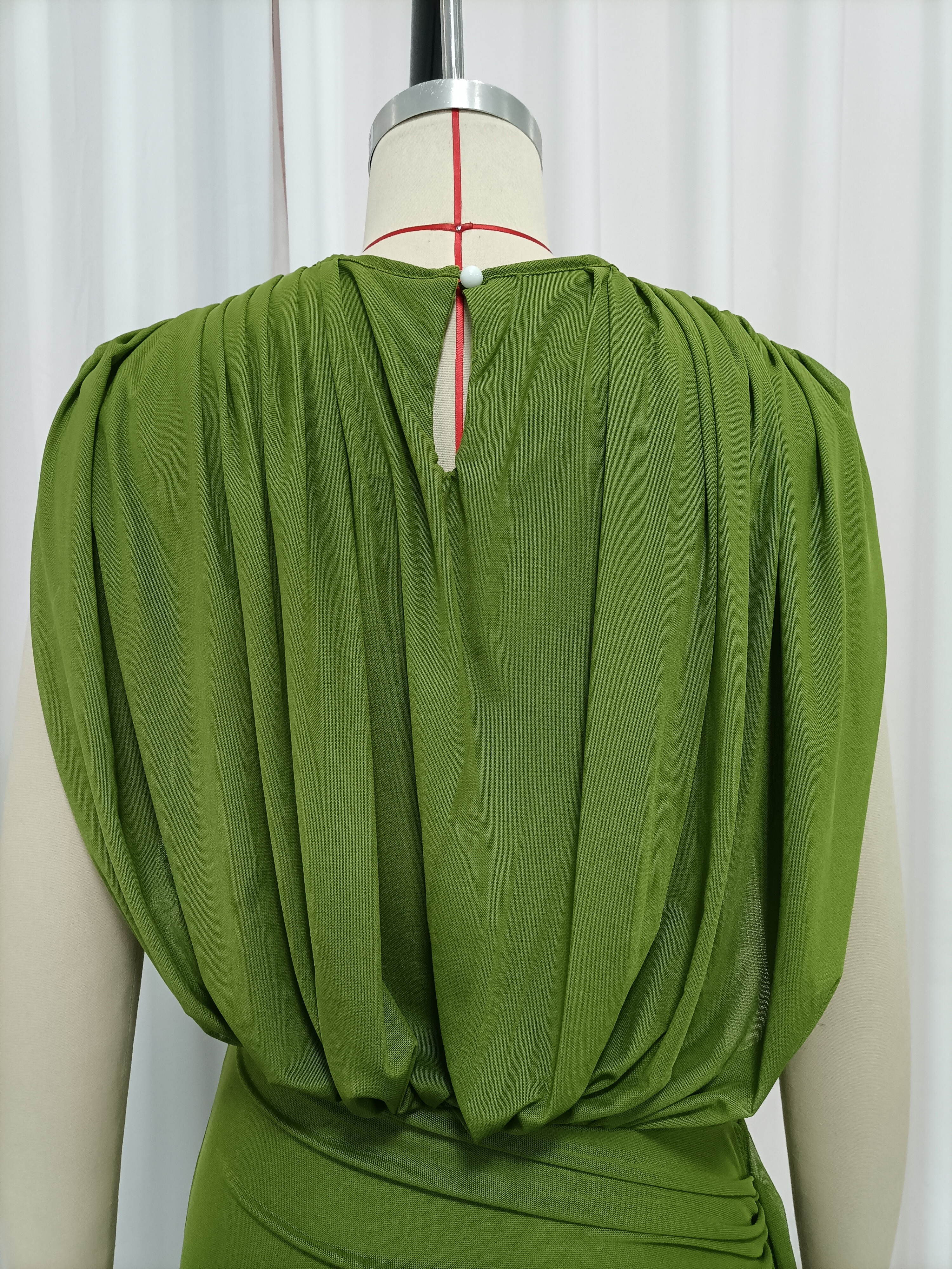 TWOTWINSTYLE Round Neck Sleeveless Side Split Tunic Fashion Dress