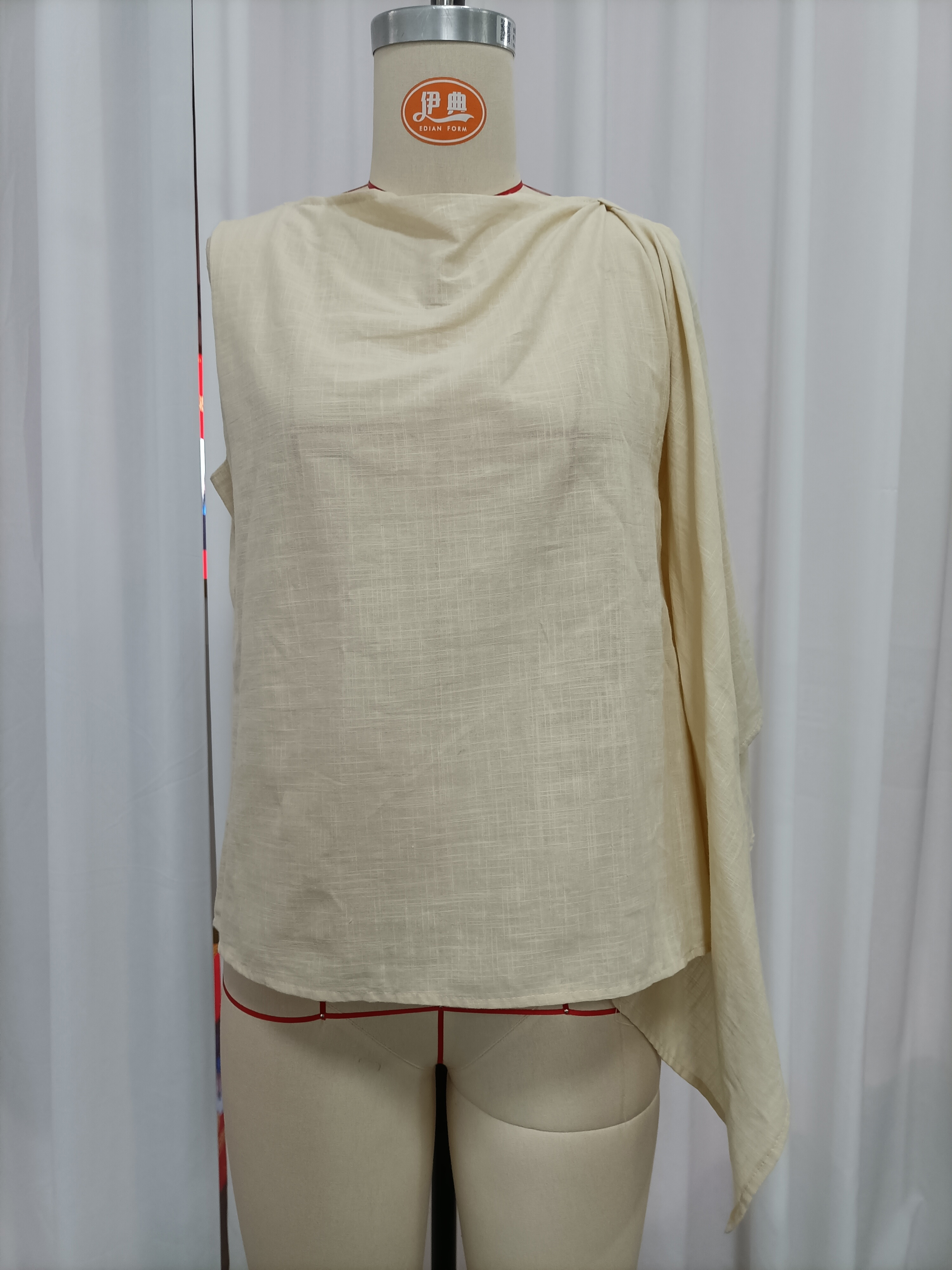 TWOTWINSTYLE Solid Sleeveless Asymmetrical Casual Blouse