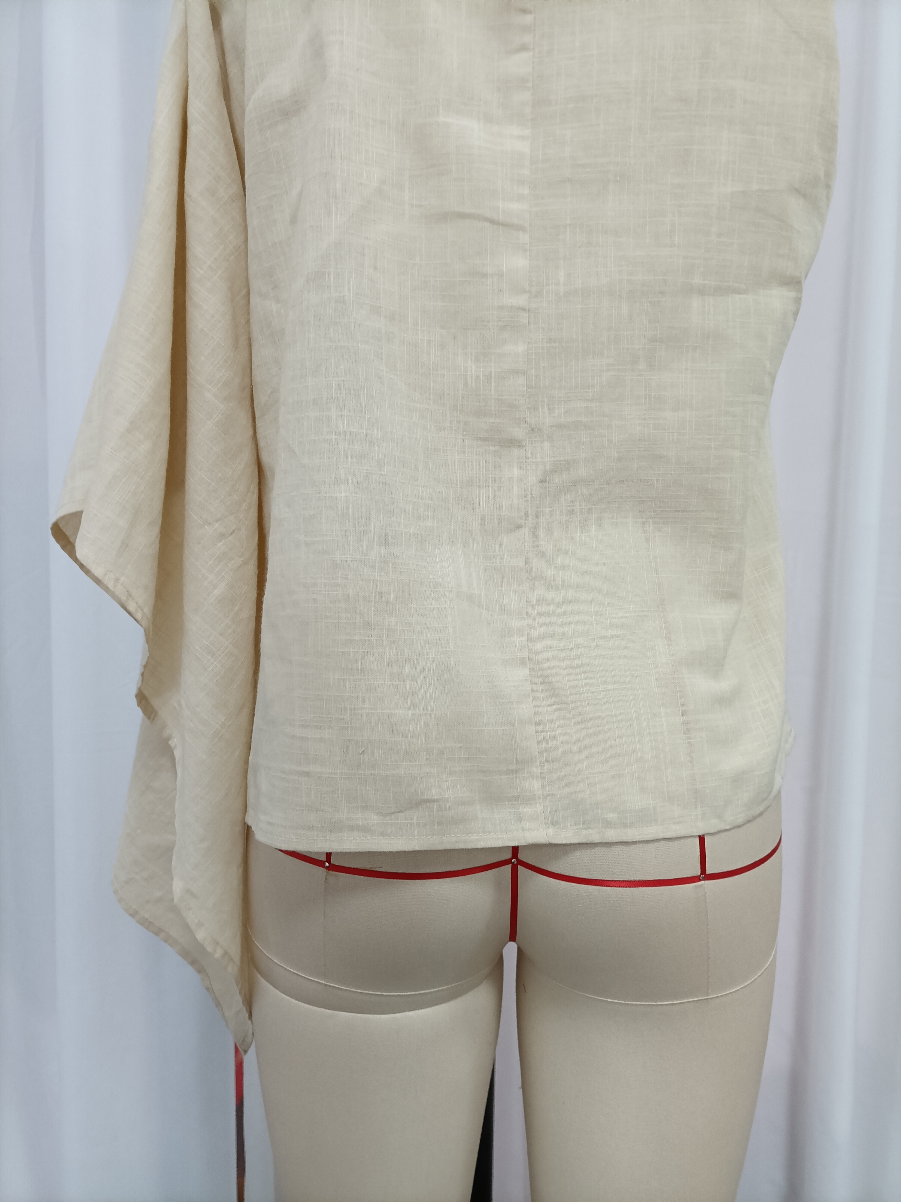 TWOTWINSTYLE Solid Sleeveless Asymmetrical Casual Blouse