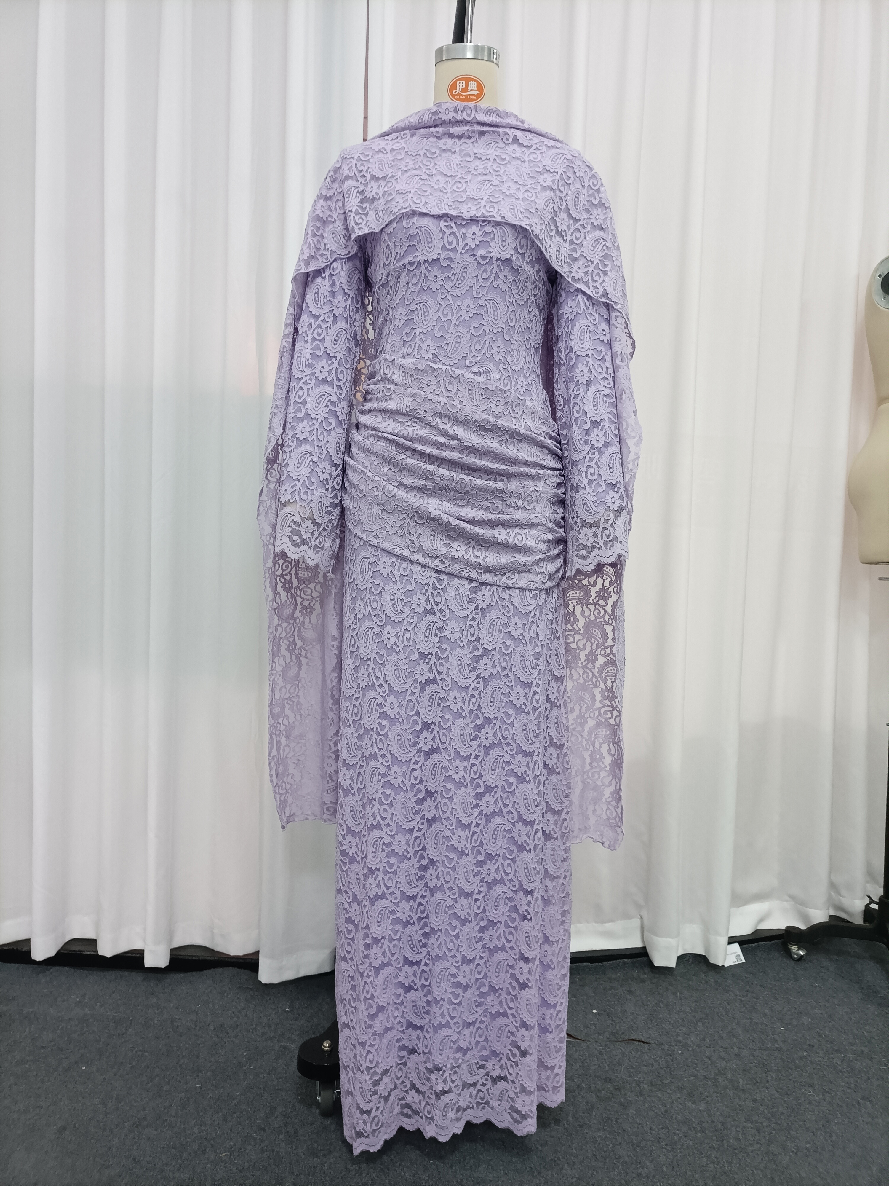 TWOTWINSTYLE Long Sleeve Spliced Lace Ruched Elegant Dress