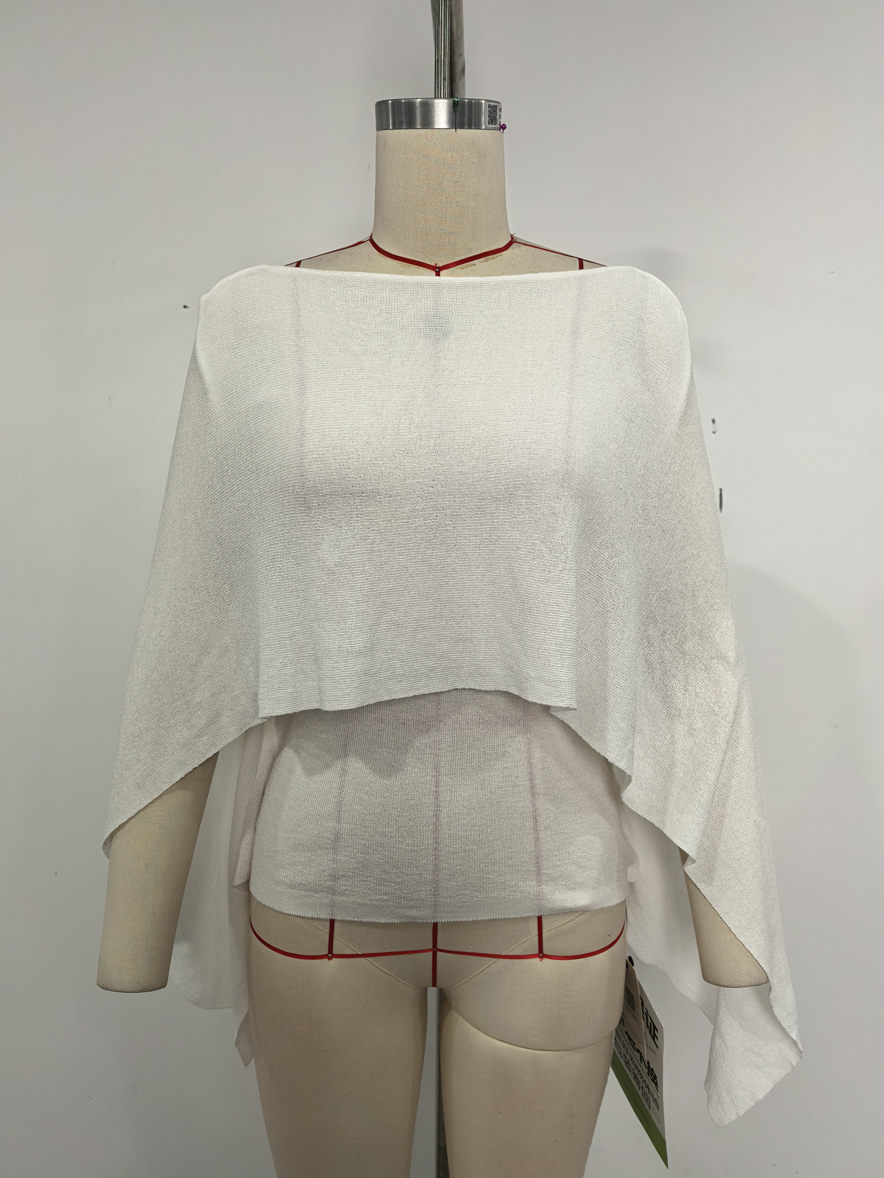TWOTWINSTYLE Solid Round Neck Batwing Sleeve Casual Shirt