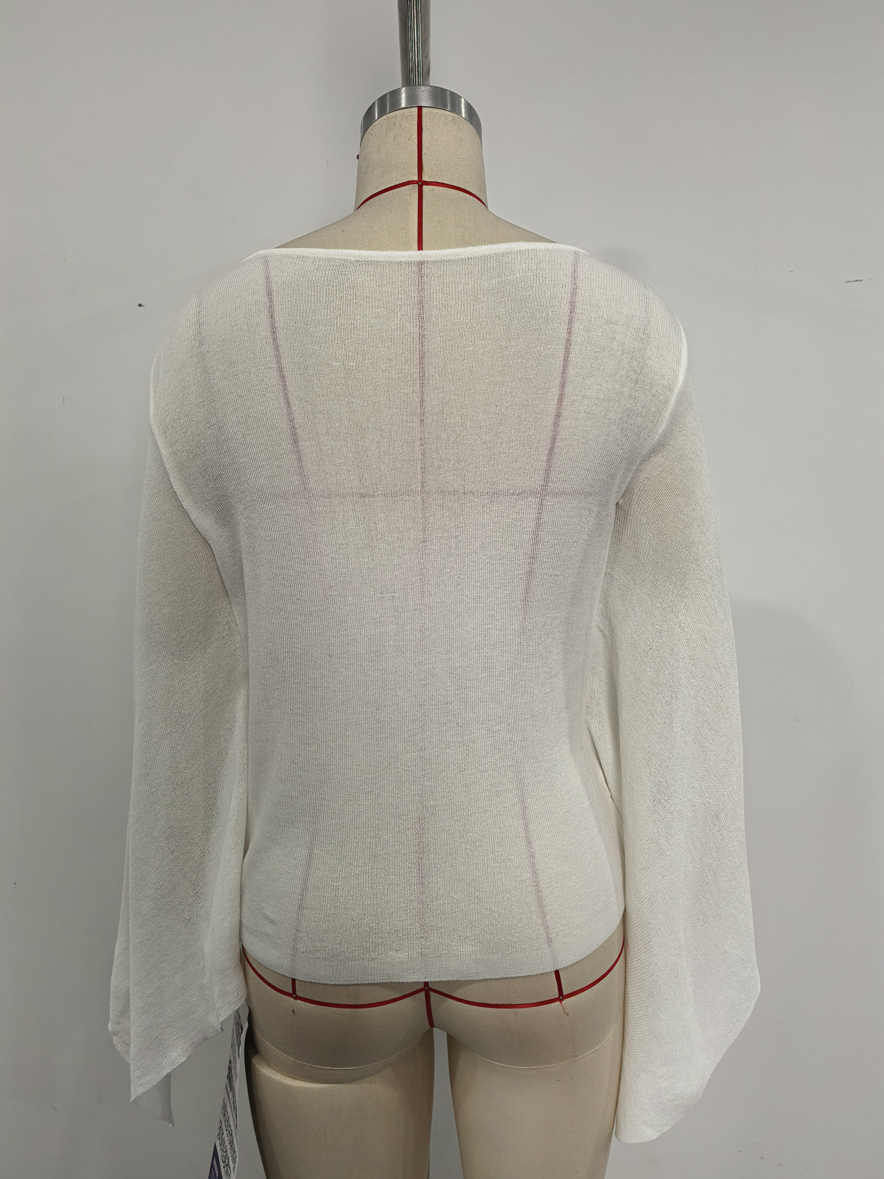 TWOTWINSTYLE Solid Round Neck Batwing Sleeve Casual Shirt