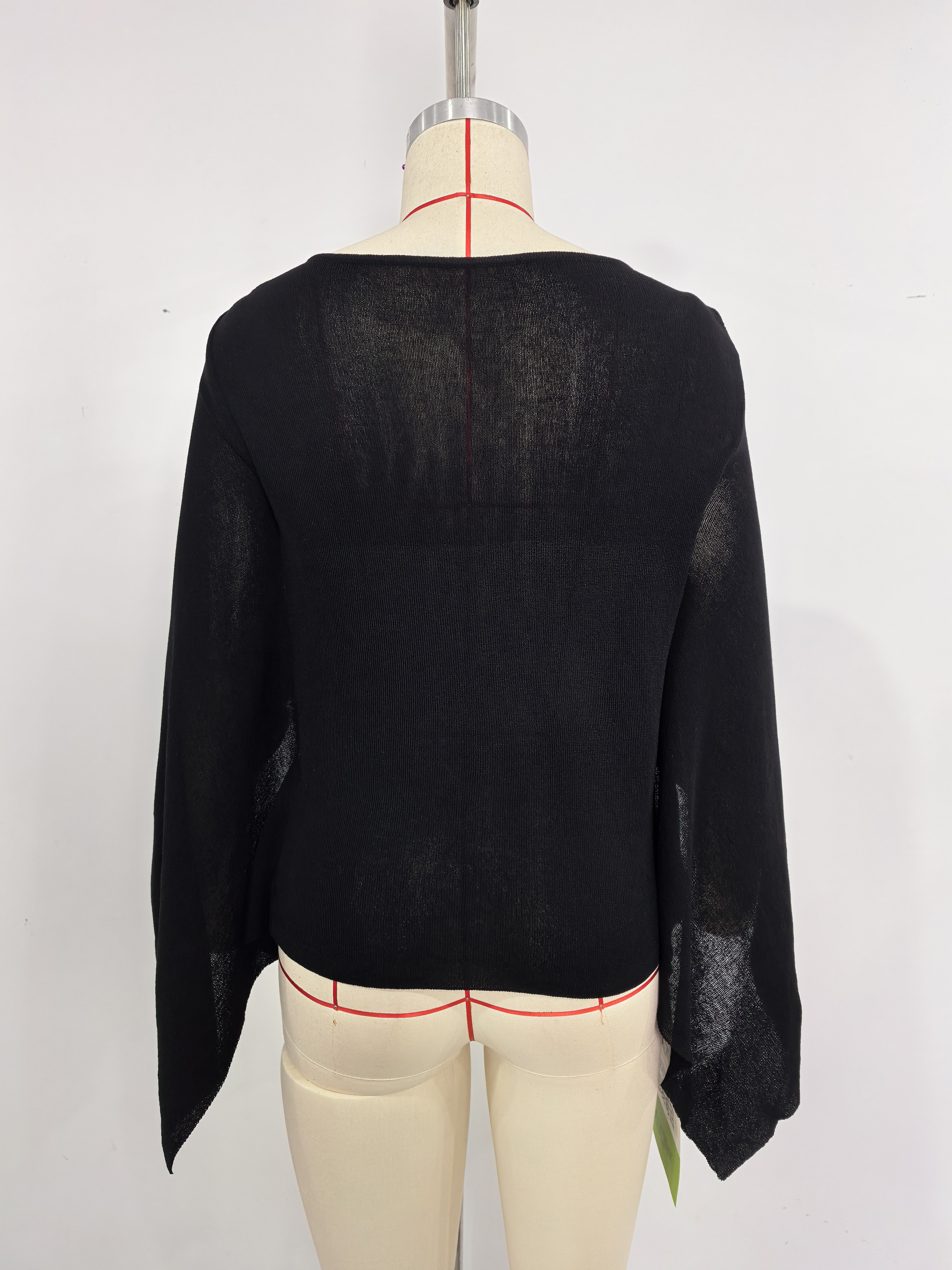 TWOTWINSTYLE Solid Round Neck Batwing Sleeve Casual Shirt