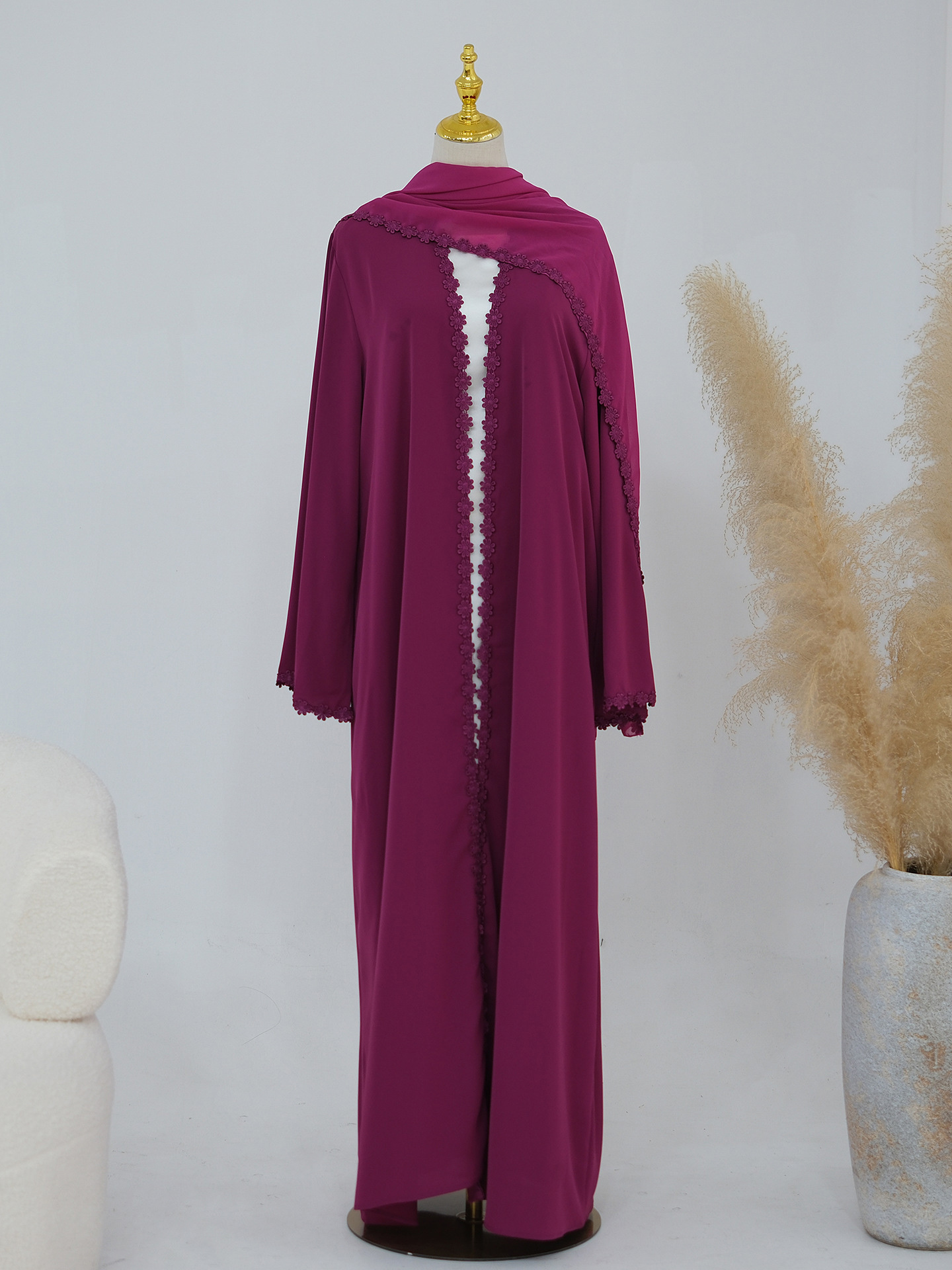 TWOTWINSTYLE Spliced Floral Lace Long Sleeve Minimalist Dress