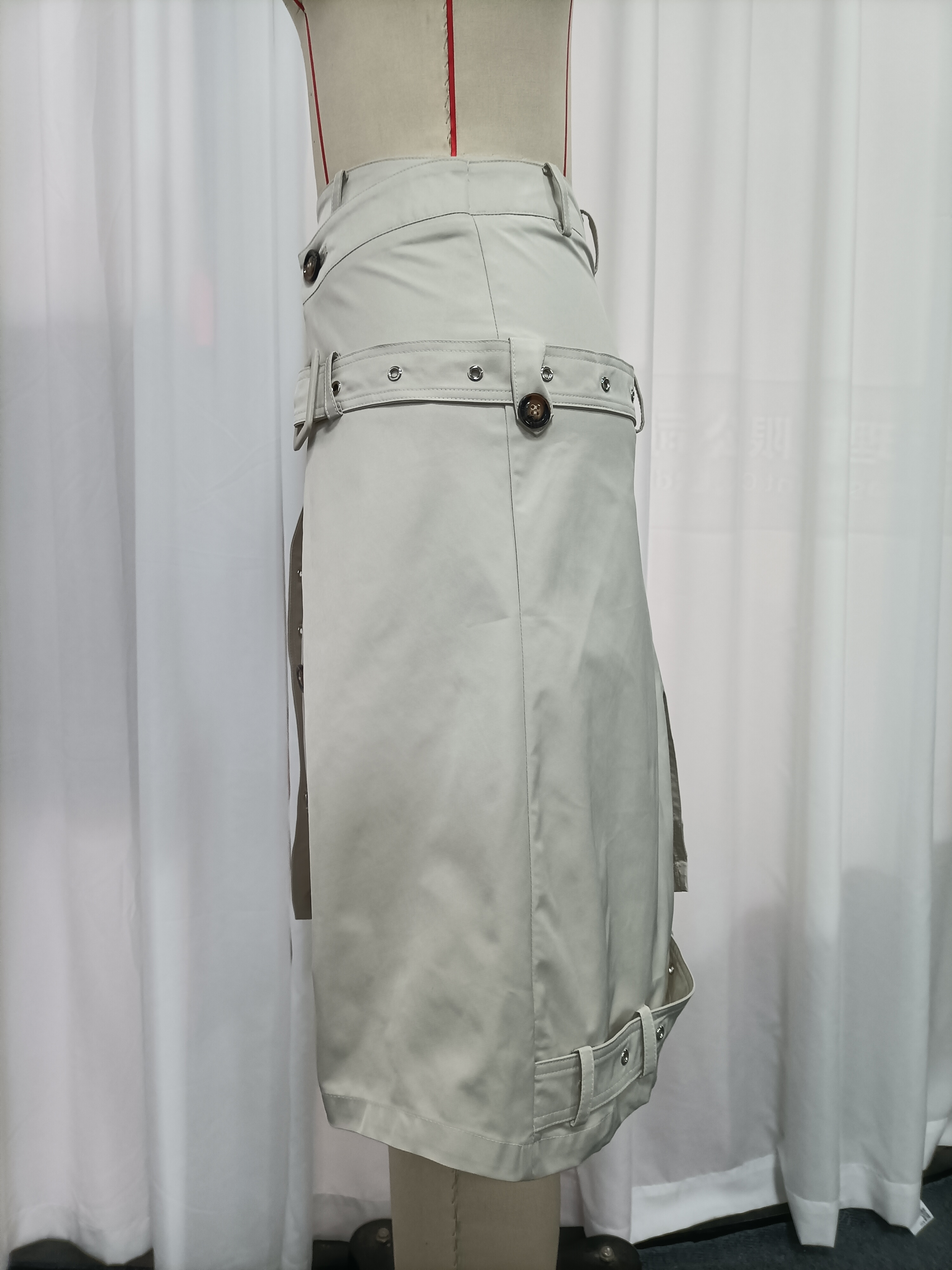 TWOTWINSTYLE High Waist Spliced Double Breasted Belt Fashion Skirt
