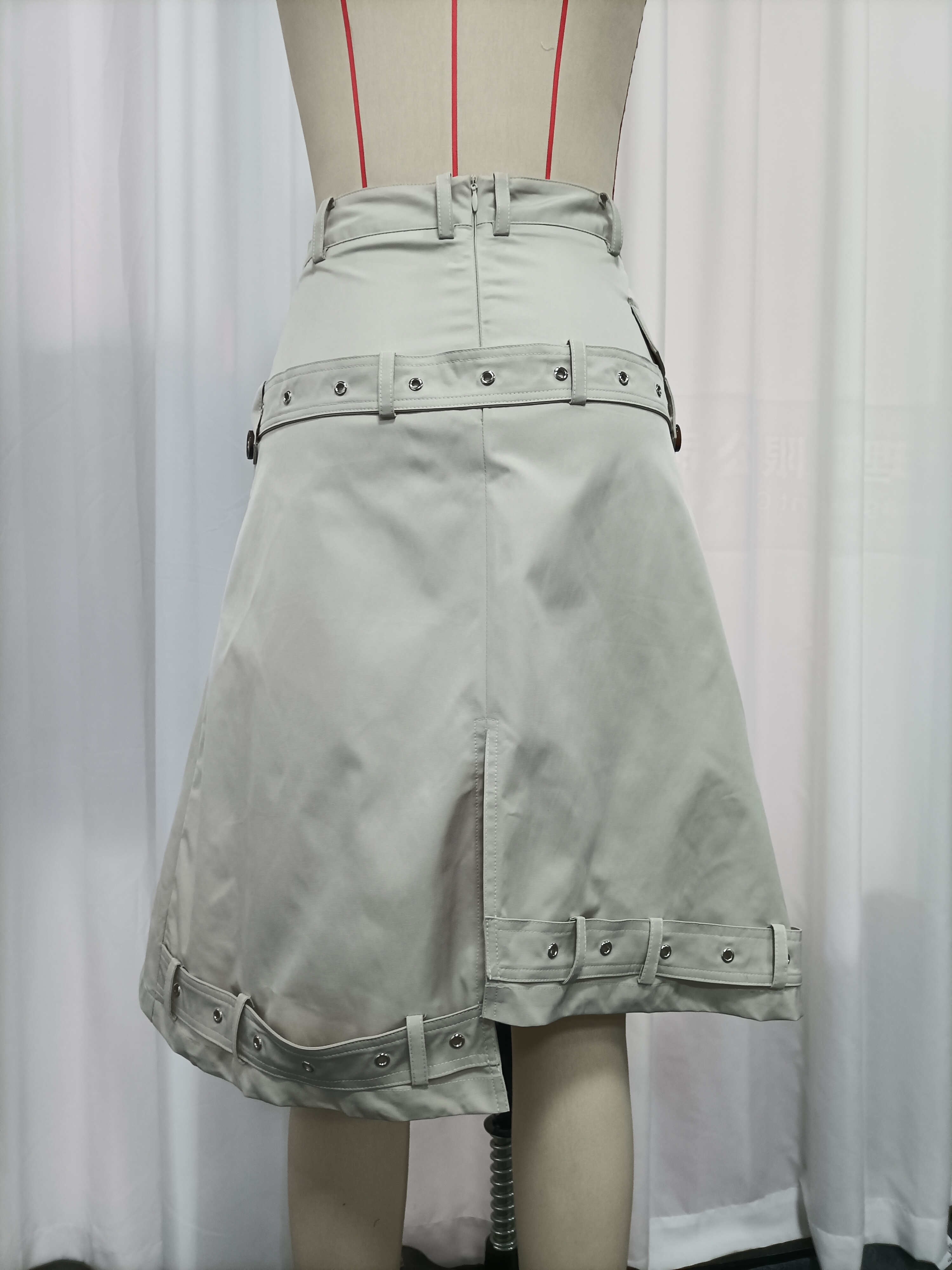 TWOTWINSTYLE High Waist Spliced Double Breasted Belt Fashion Skirt