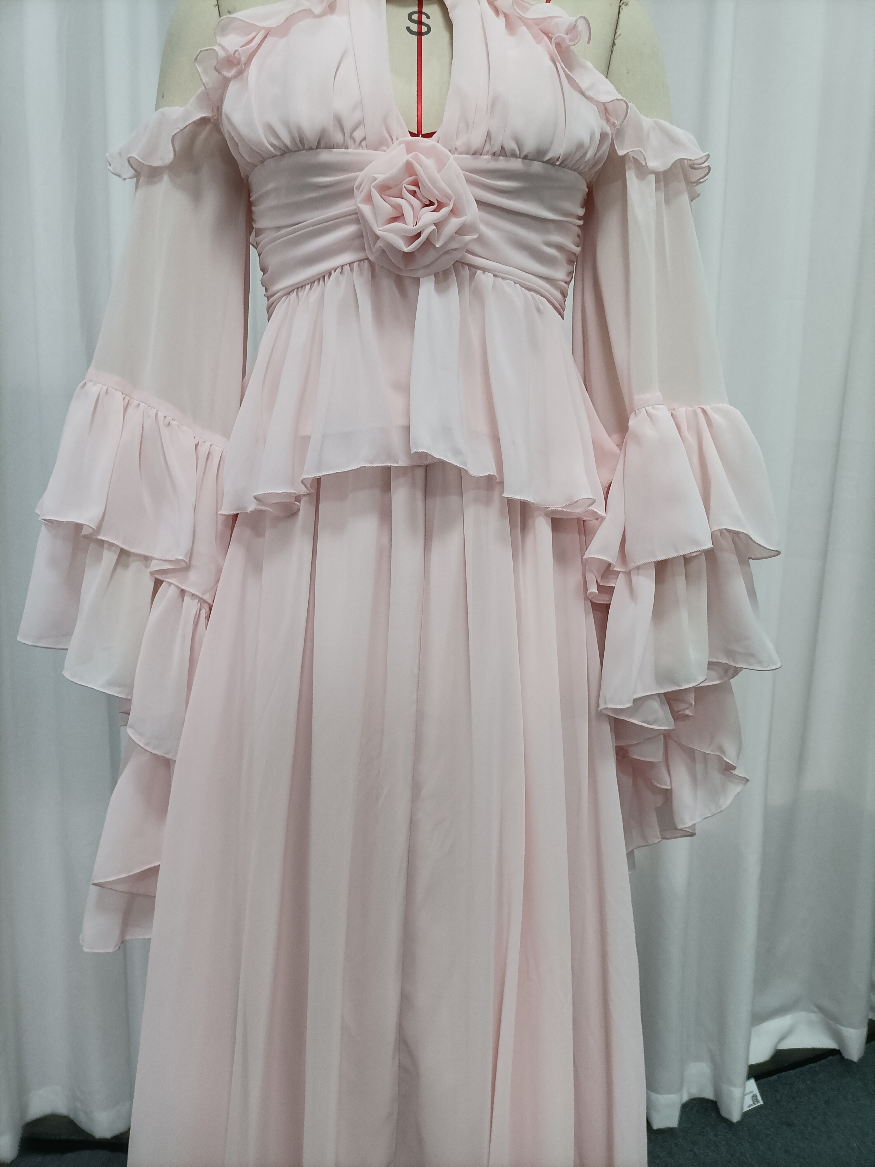 TWOTWINSTYLE Off Shoulder Spliced Flower Ruffles Elegant Dress