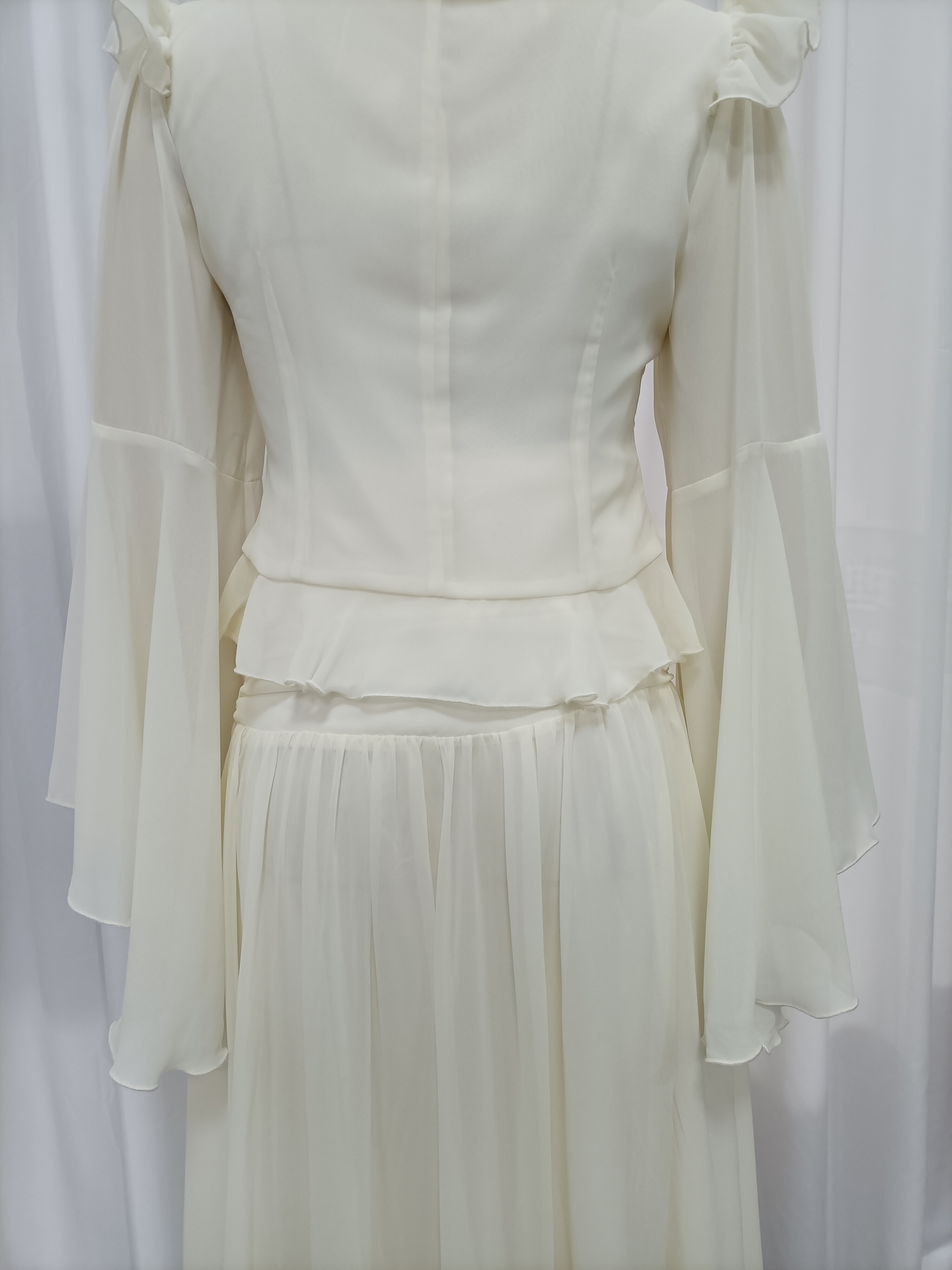 TWOTWINSTYLE Round Neck Long Sleeve Crop Top High Waist Fashion Dress