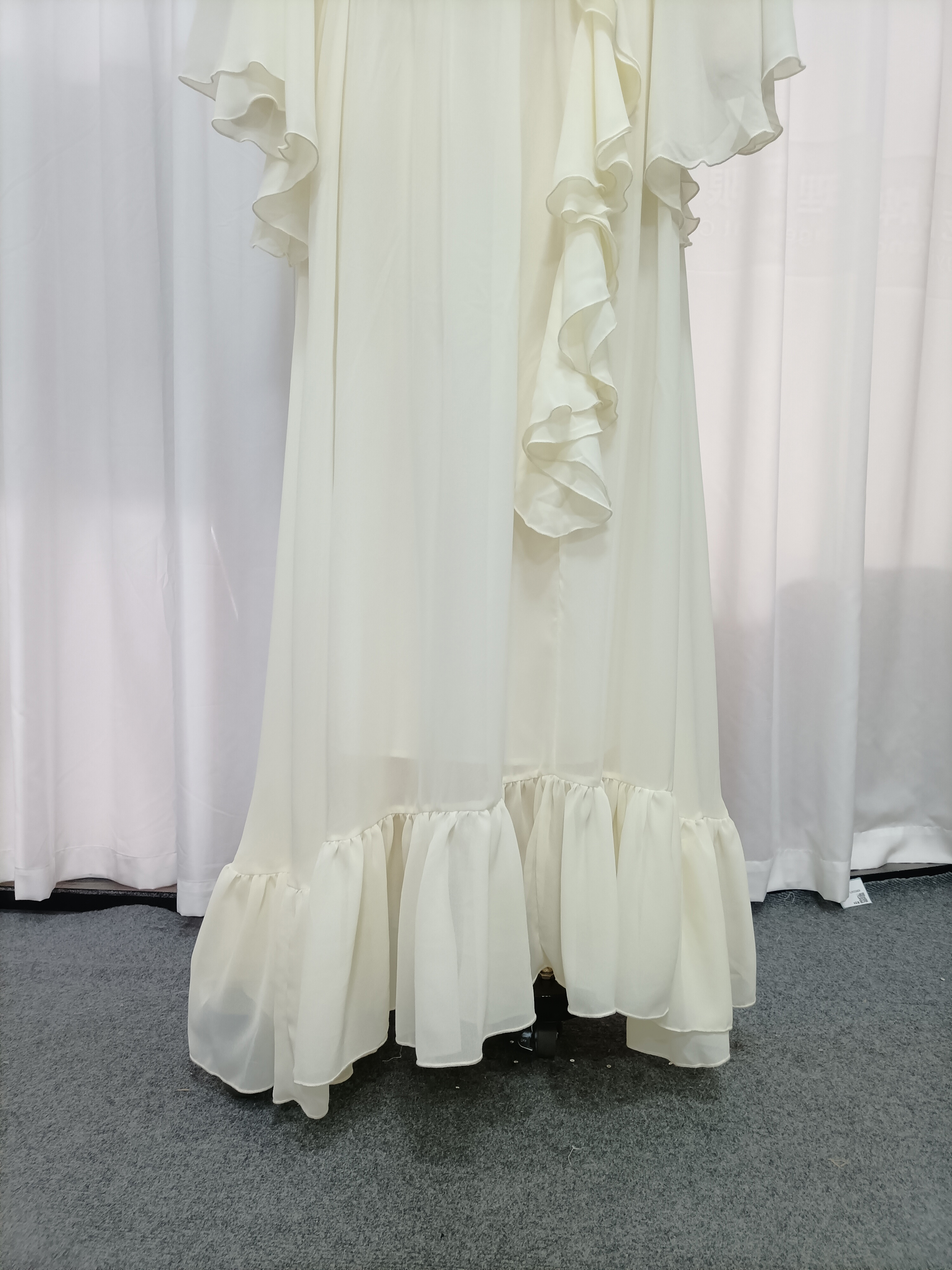 TWOTWINSTYLE Round Neck Long Sleeve Crop Top High Waist Fashion Dress