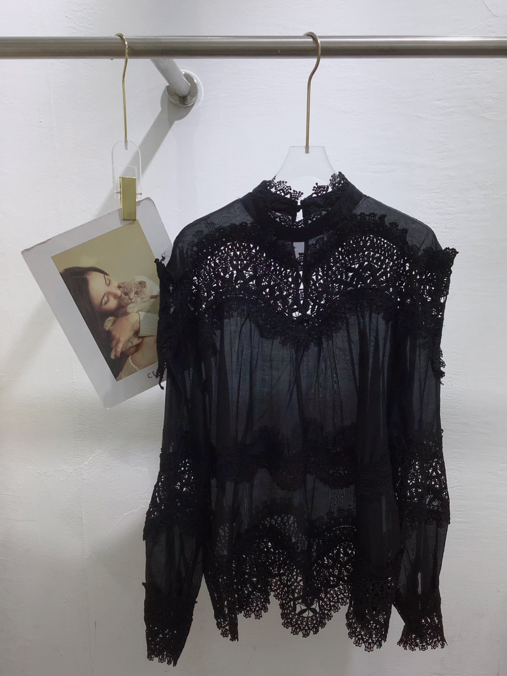 TWOTWINSTYLE Stand Collar Hollow Out Spliced Lace Vintage Shirt