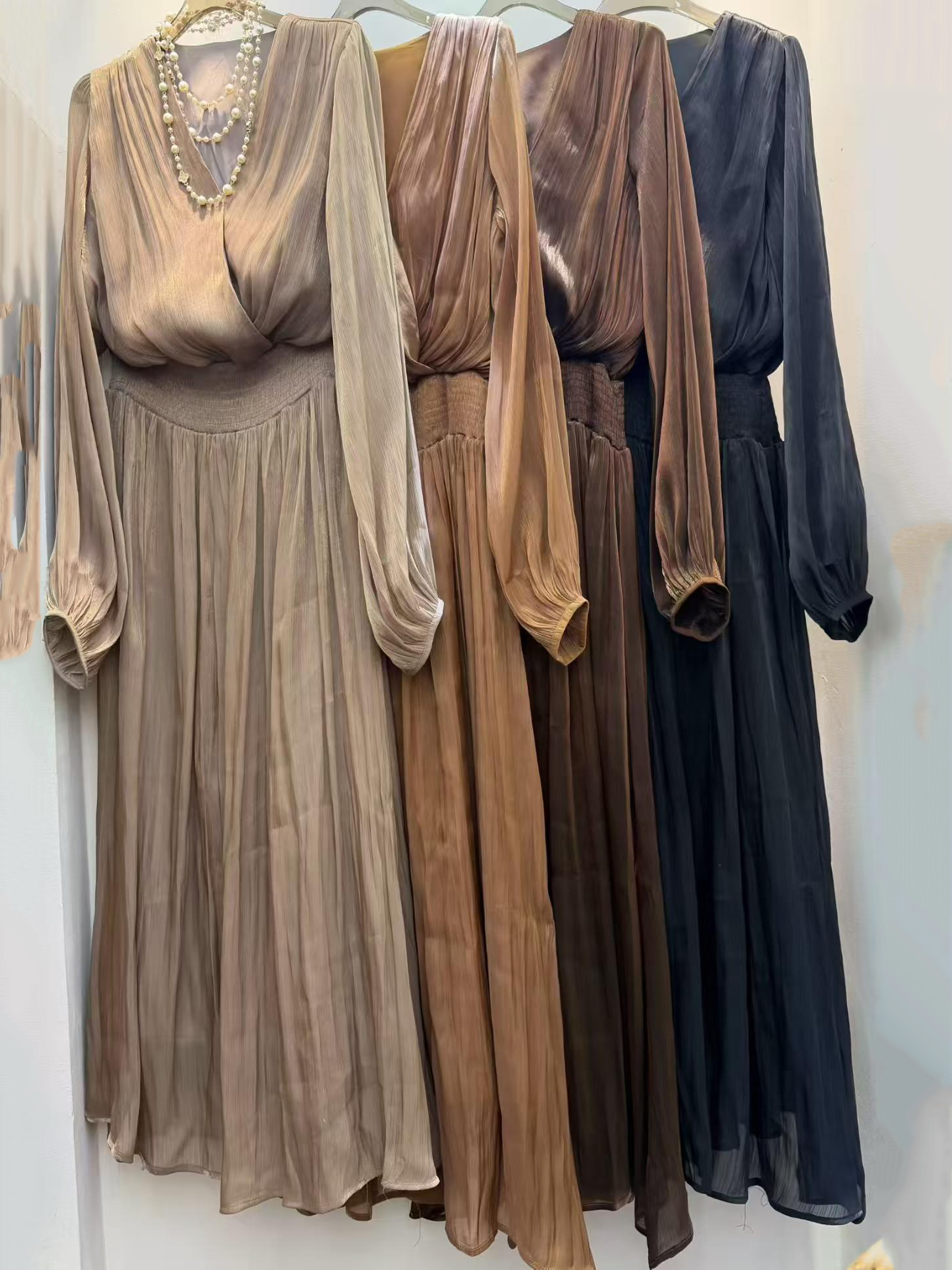TWOTWINSTYLE V Neck Long Sleeve High Waist Vintage Dress