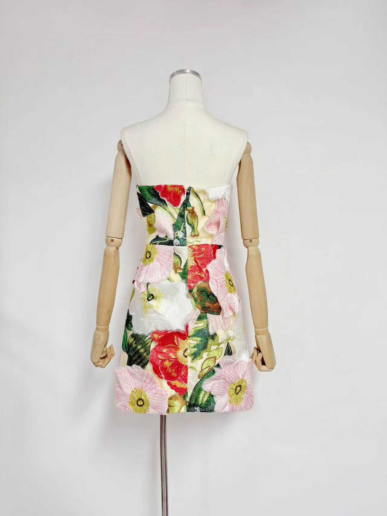 TWOTWINSTYLE Off Shoulder Hit Color High Waist Fashion Mini Dress