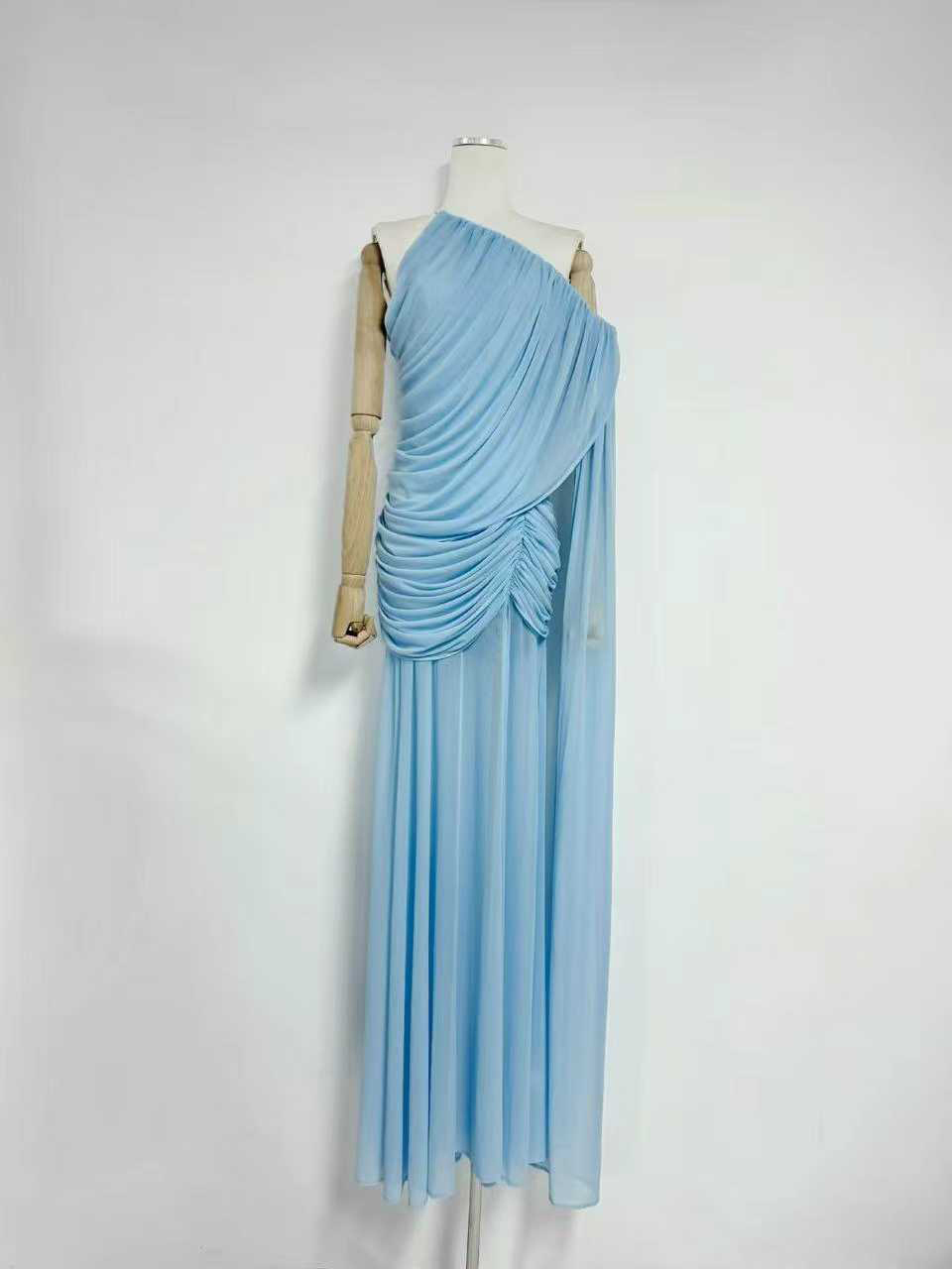 TWOTWINSTYLE Off Shoulder Pleated Side Split Vintage Dress